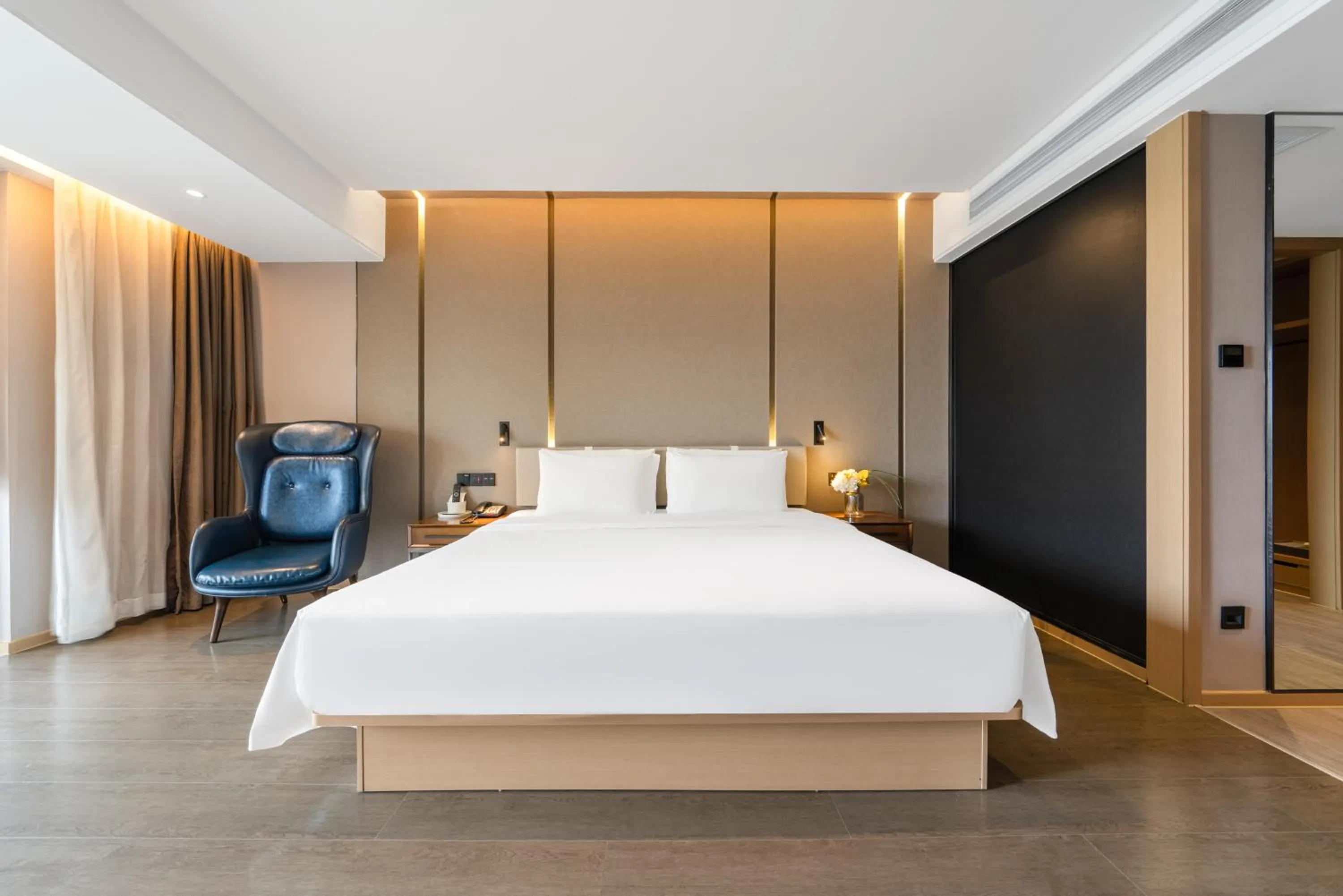 Bed in Atour Hotel Chongqing Yongchuan High-Speed Xinglong Lake