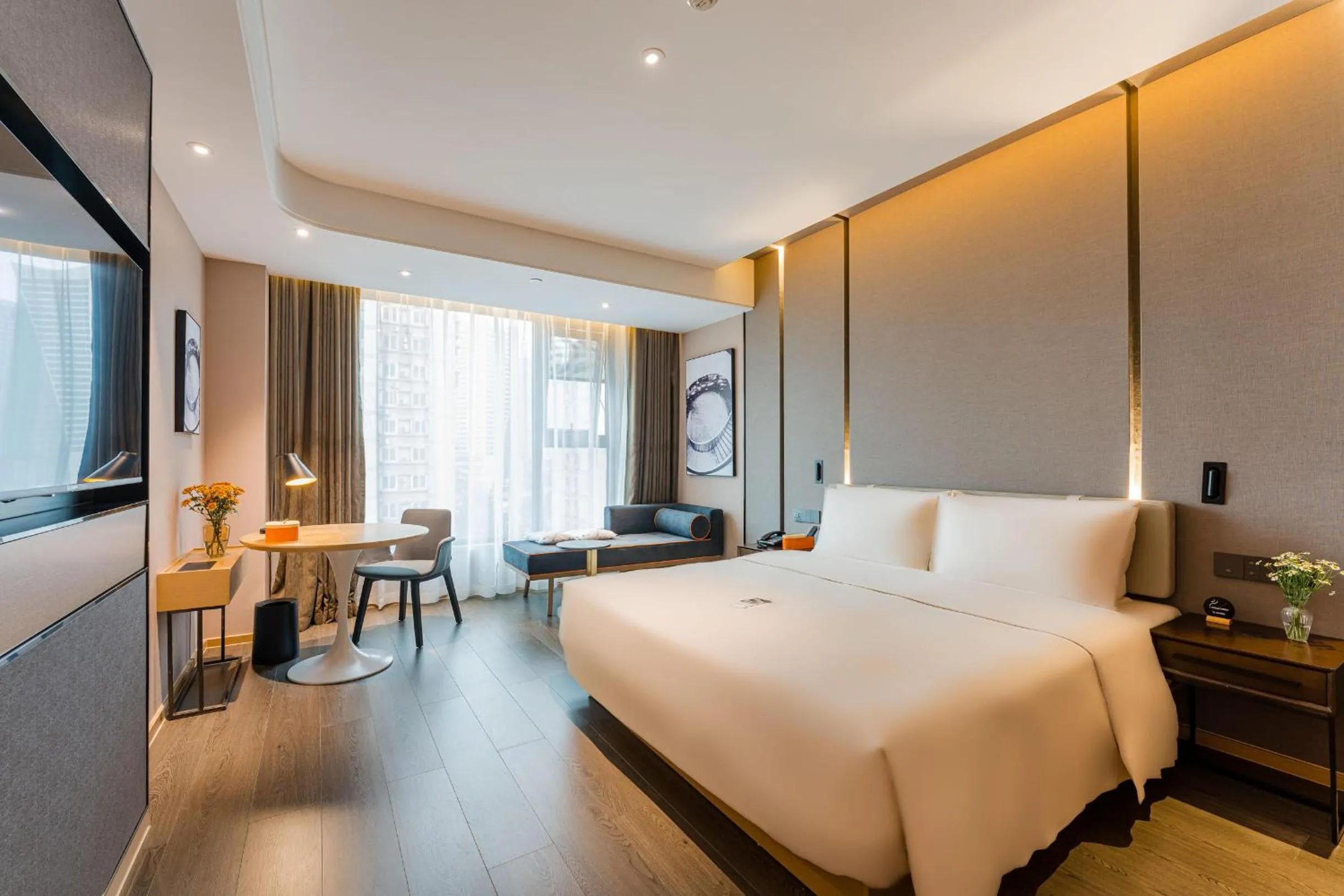 Bed in Atour Hotel Chongqing Nanping Pedestrain Street