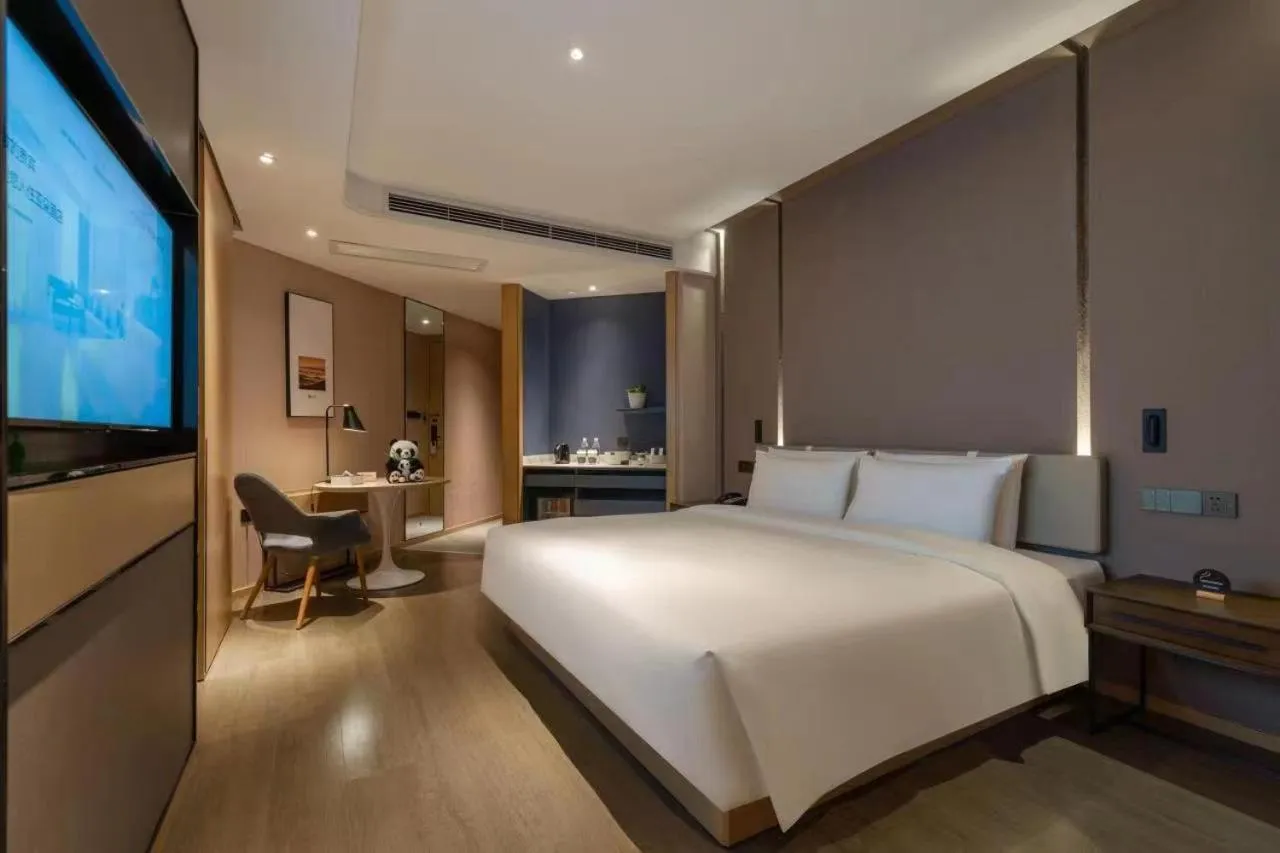 Bed in Atour Hotel Chengdu North Renmin Road