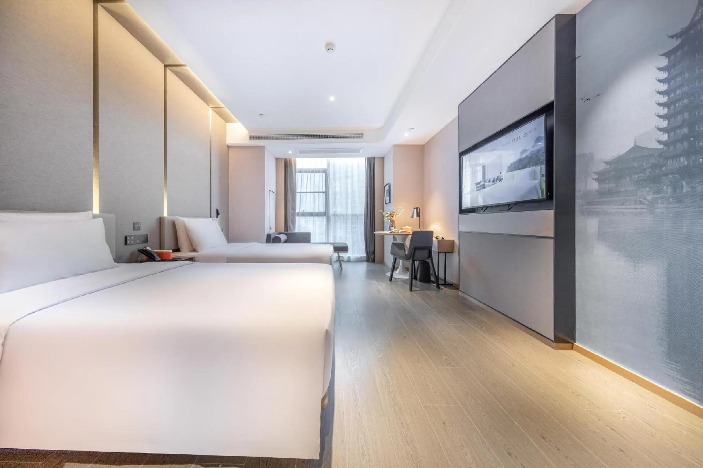 Photo of the whole room, Bed in Atour Hotel Meishan Government Affairs Center