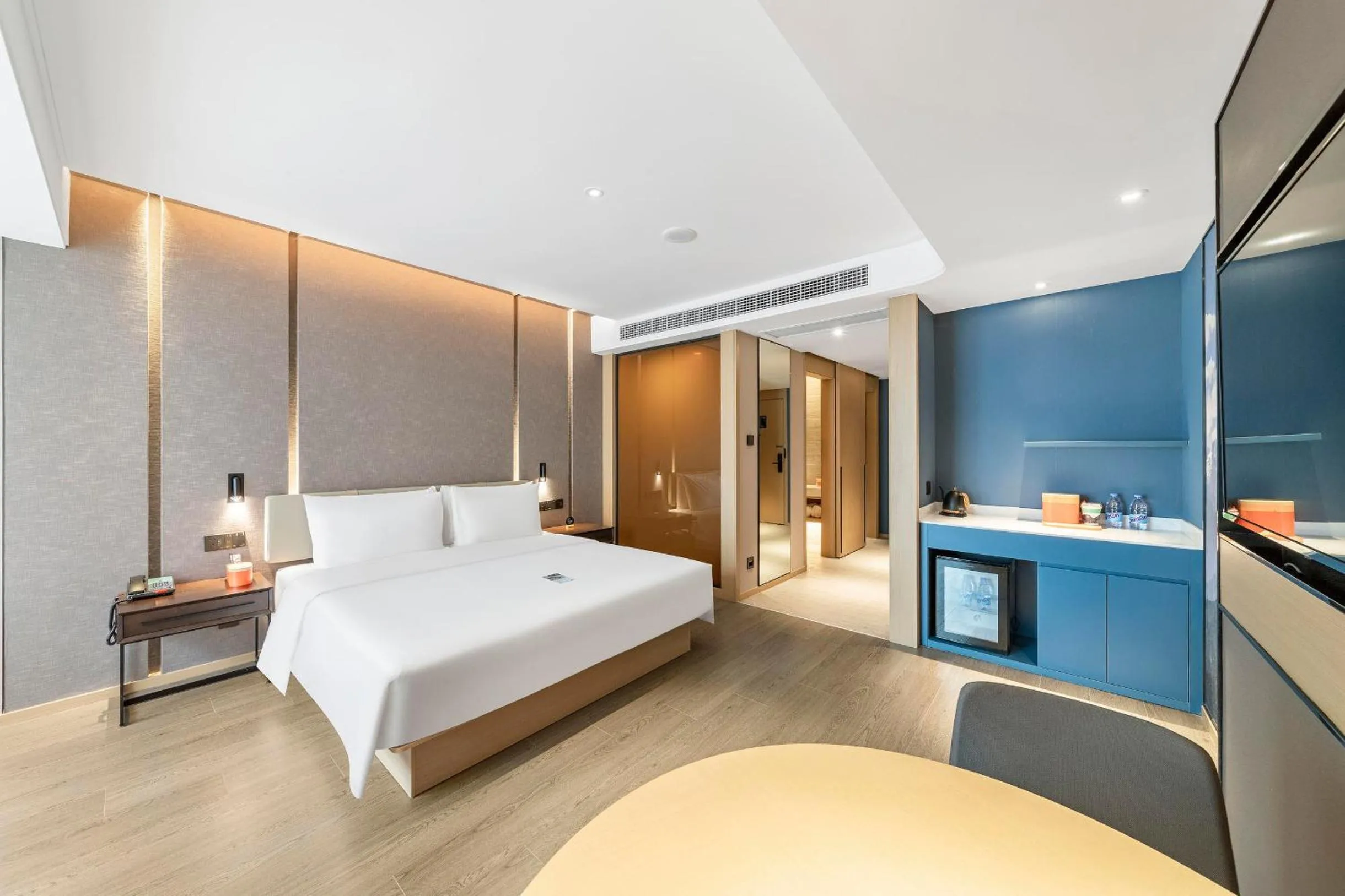 Bed in Atour Hotel Ya an Era Street