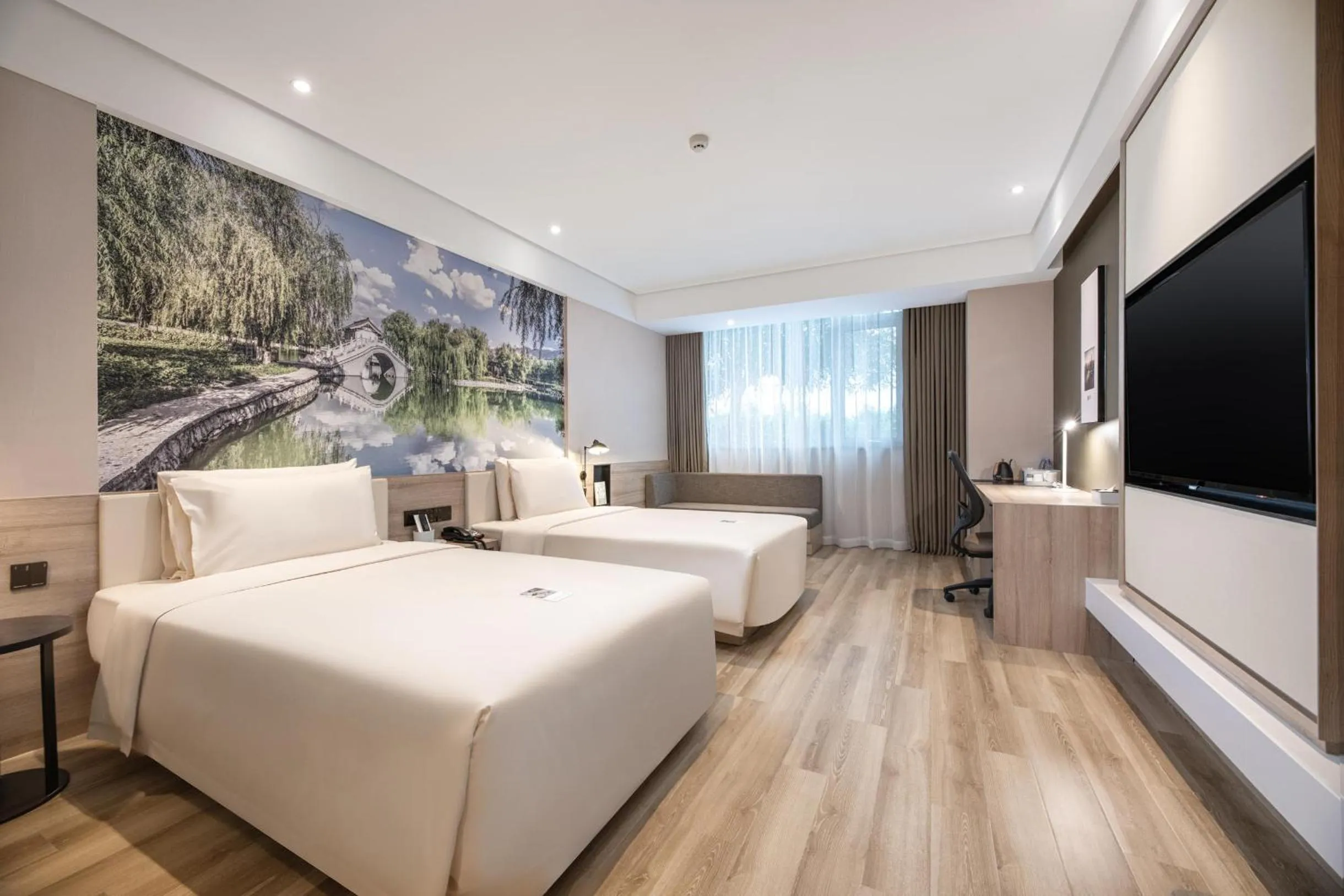 Bed in Atour Hotel Xian Xianyang International Airport