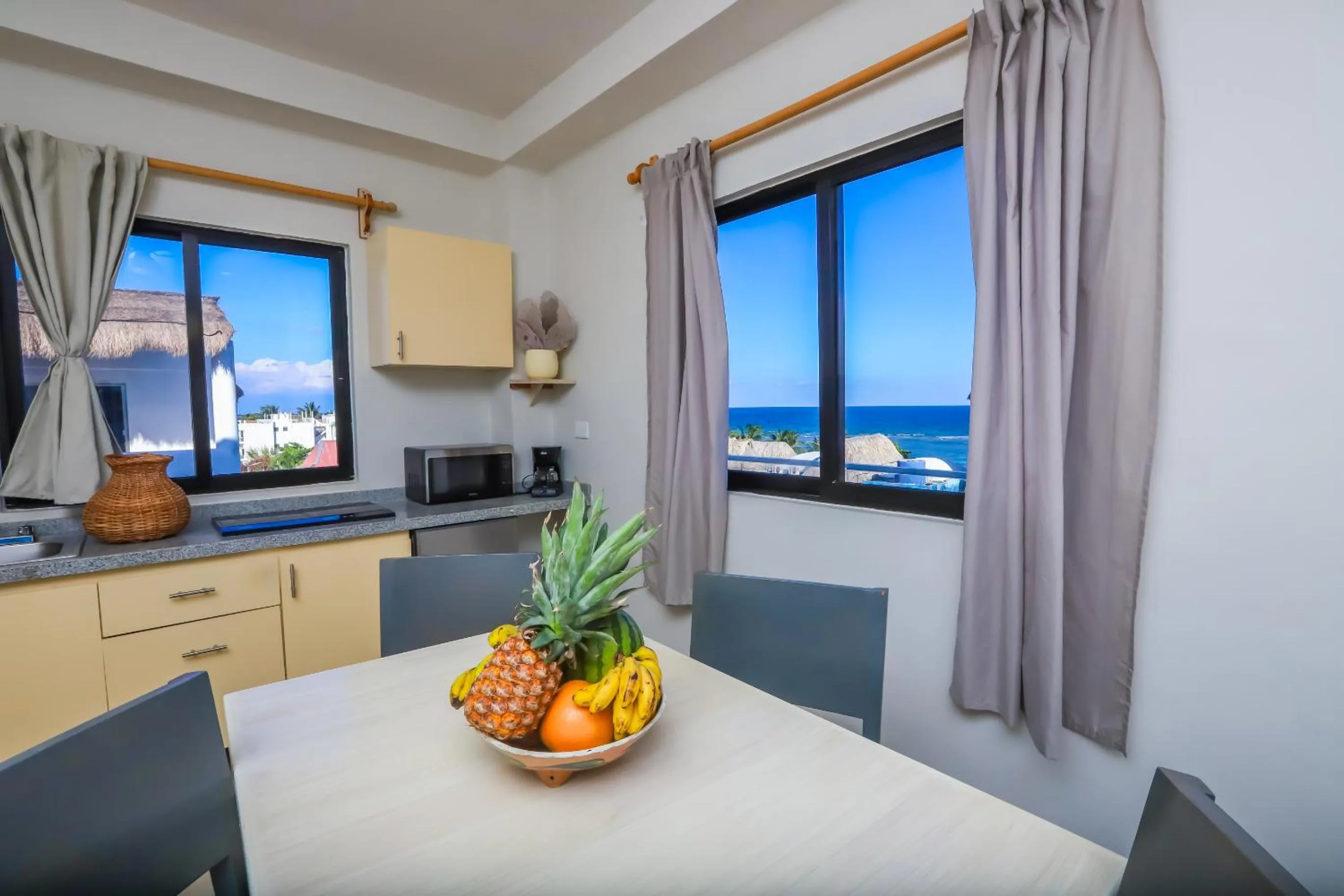 Dining area in Hotel Inkanto