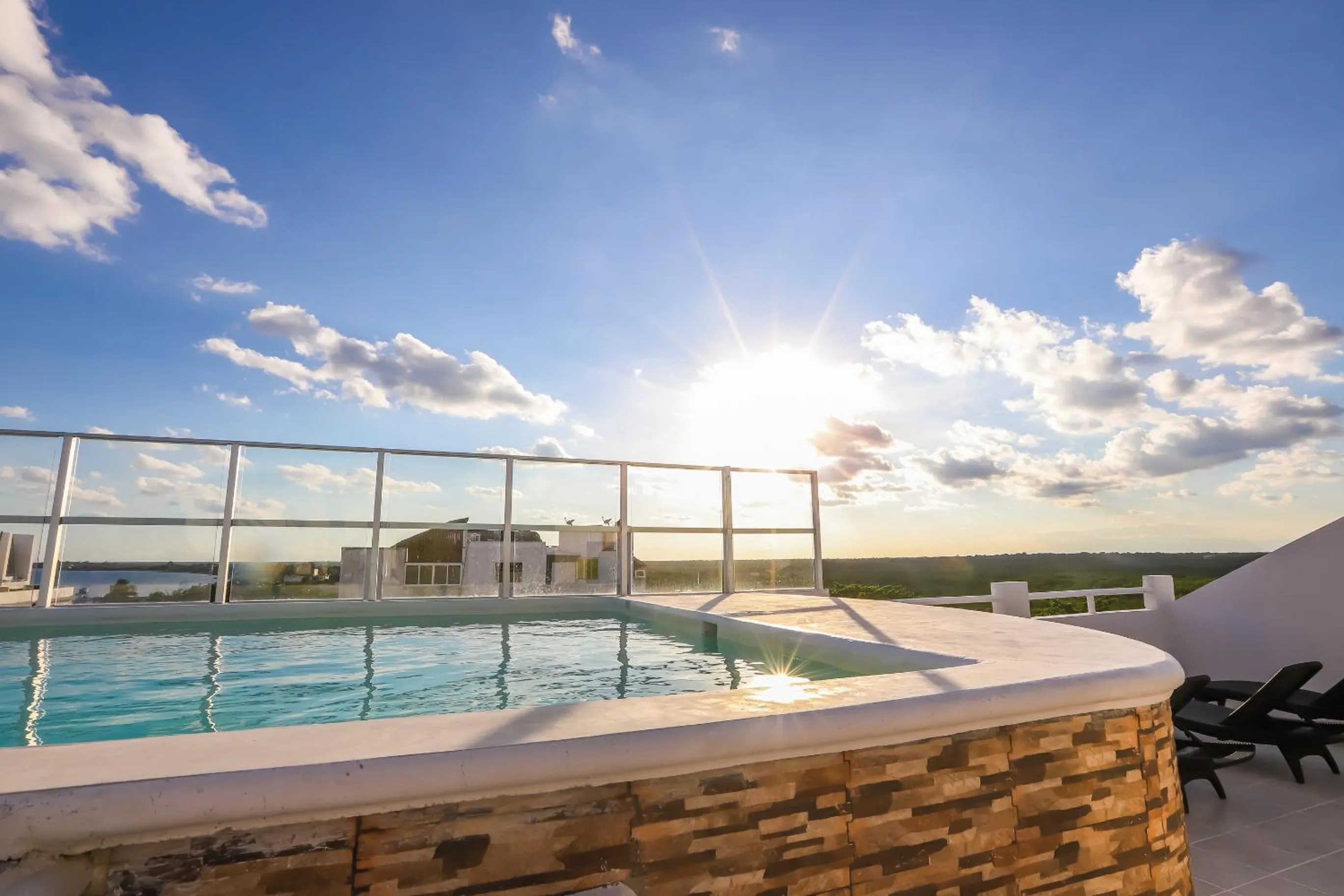 Pool view in Hotel Inkanto