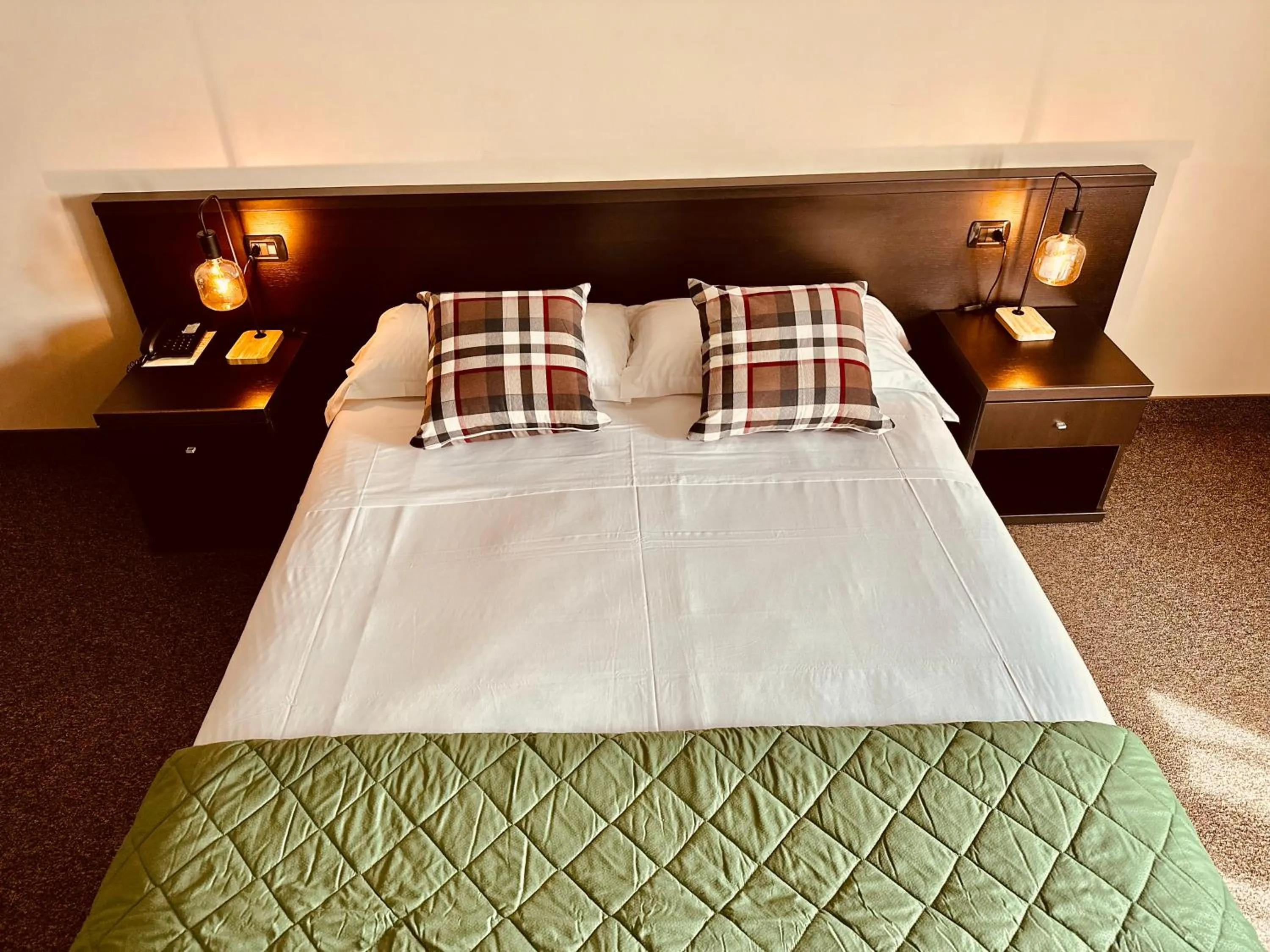 Bed in Hotel Malpensa INN Aereoporto