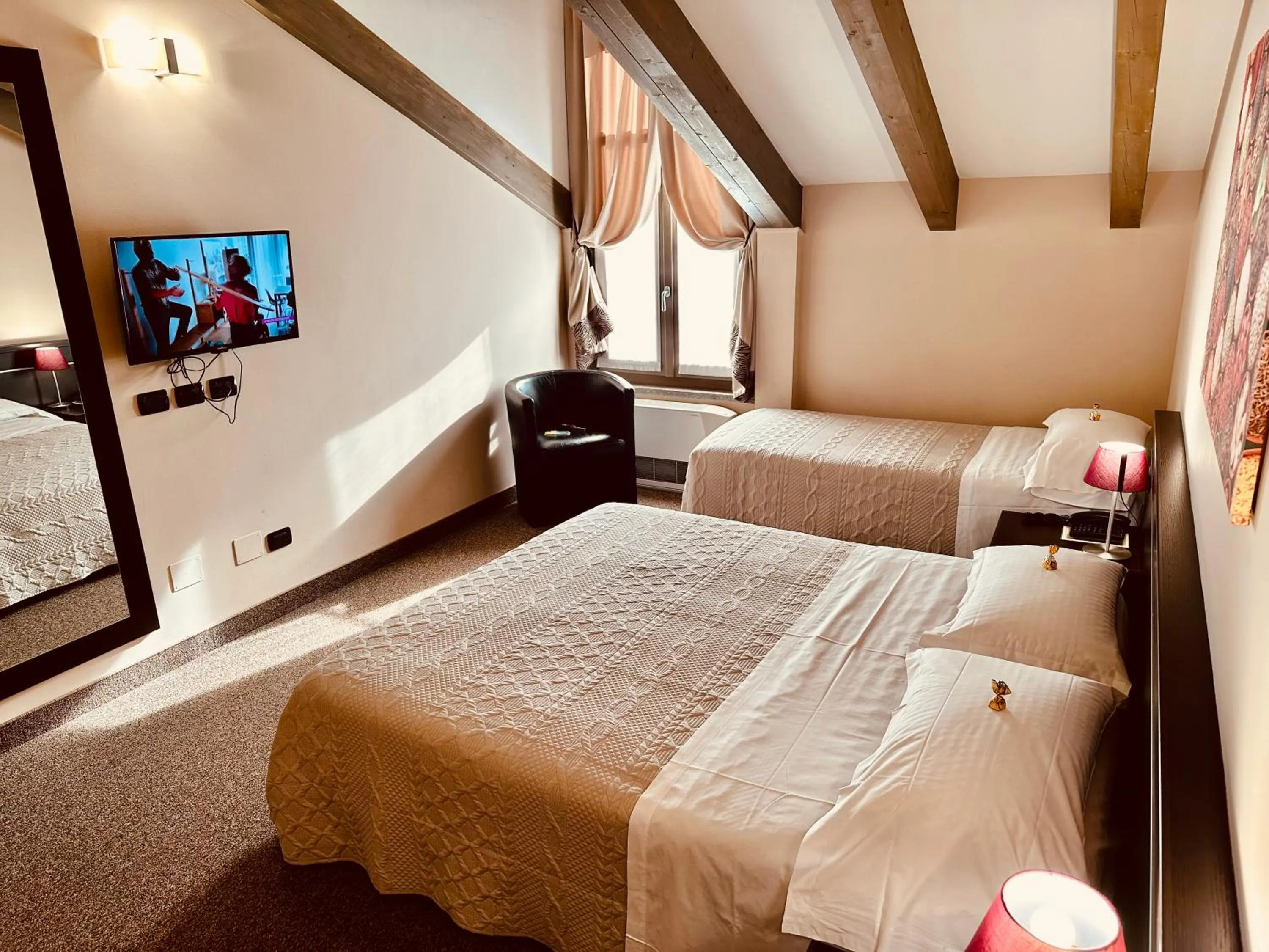 Bed in Hotel Malpensa INN Aereoporto