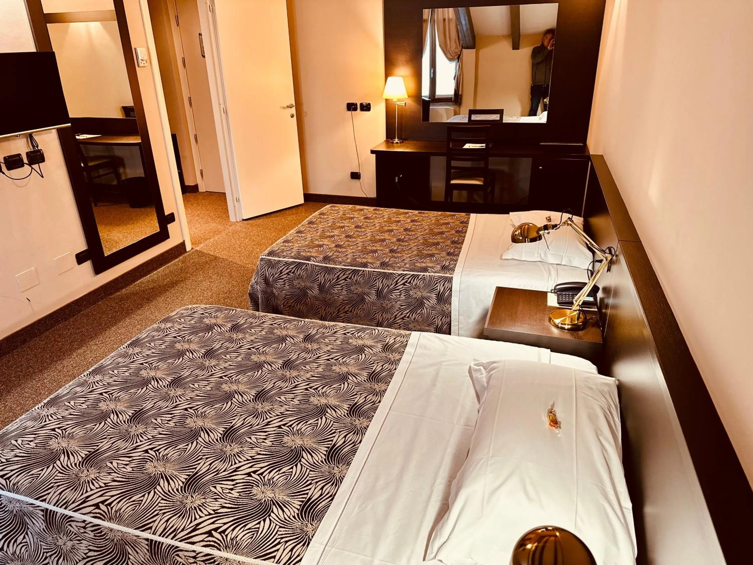 Bed in Hotel Malpensa INN Aereoporto