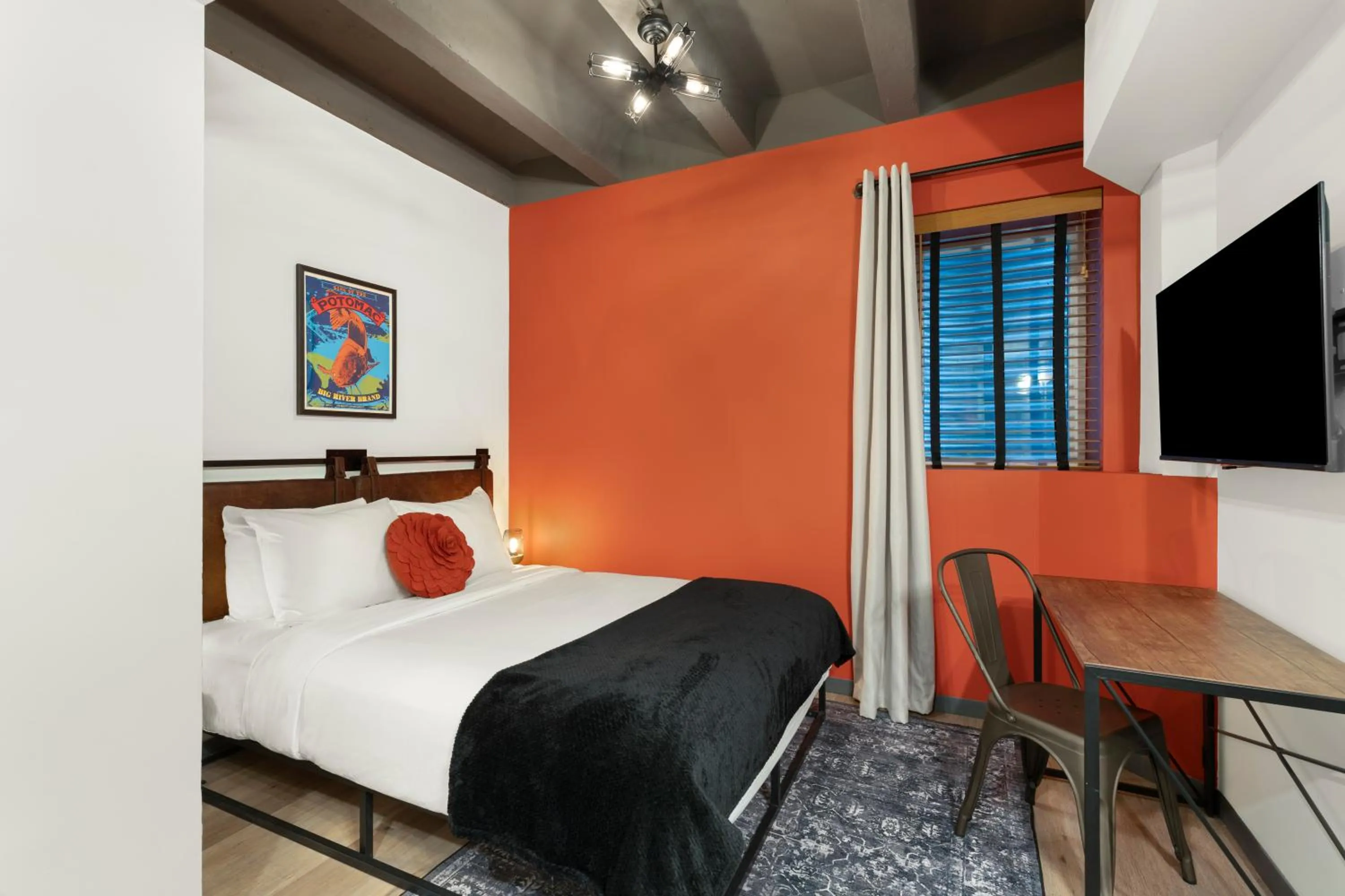 View (from property/room) in Hotel Nell - Union Market