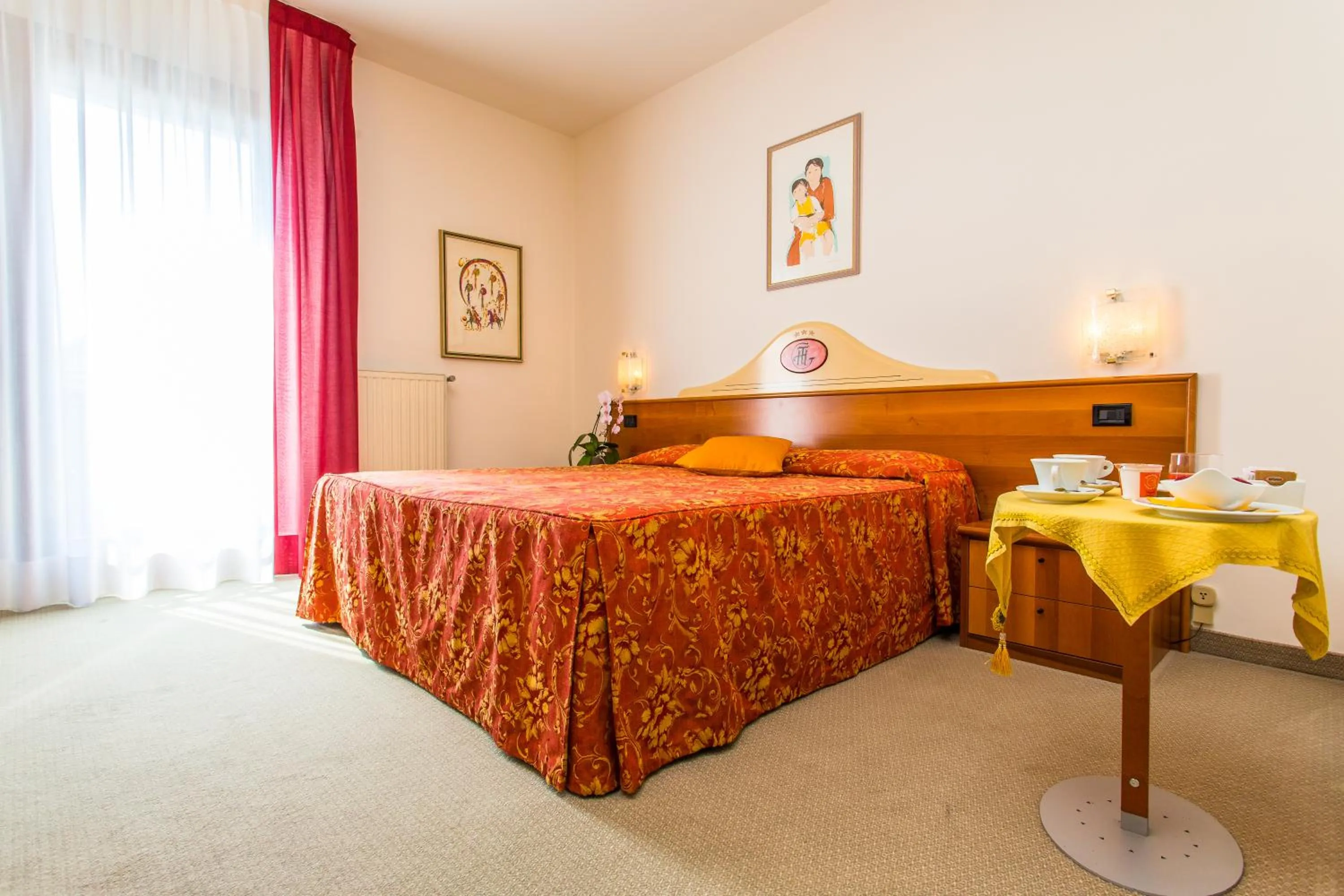 Bed in Hotel Tegorzo