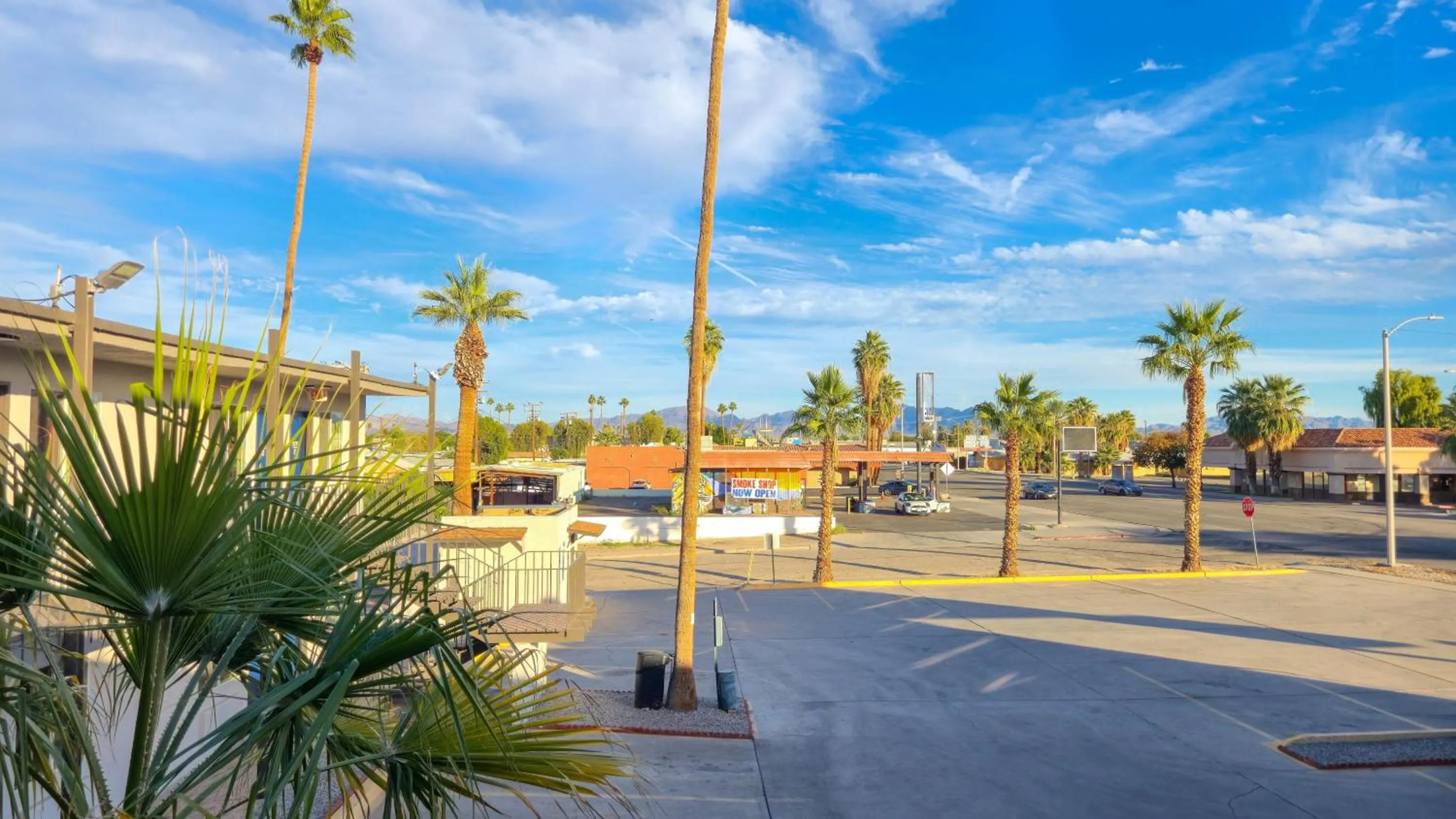 Property building in Motel 6-Blythe, CA - South