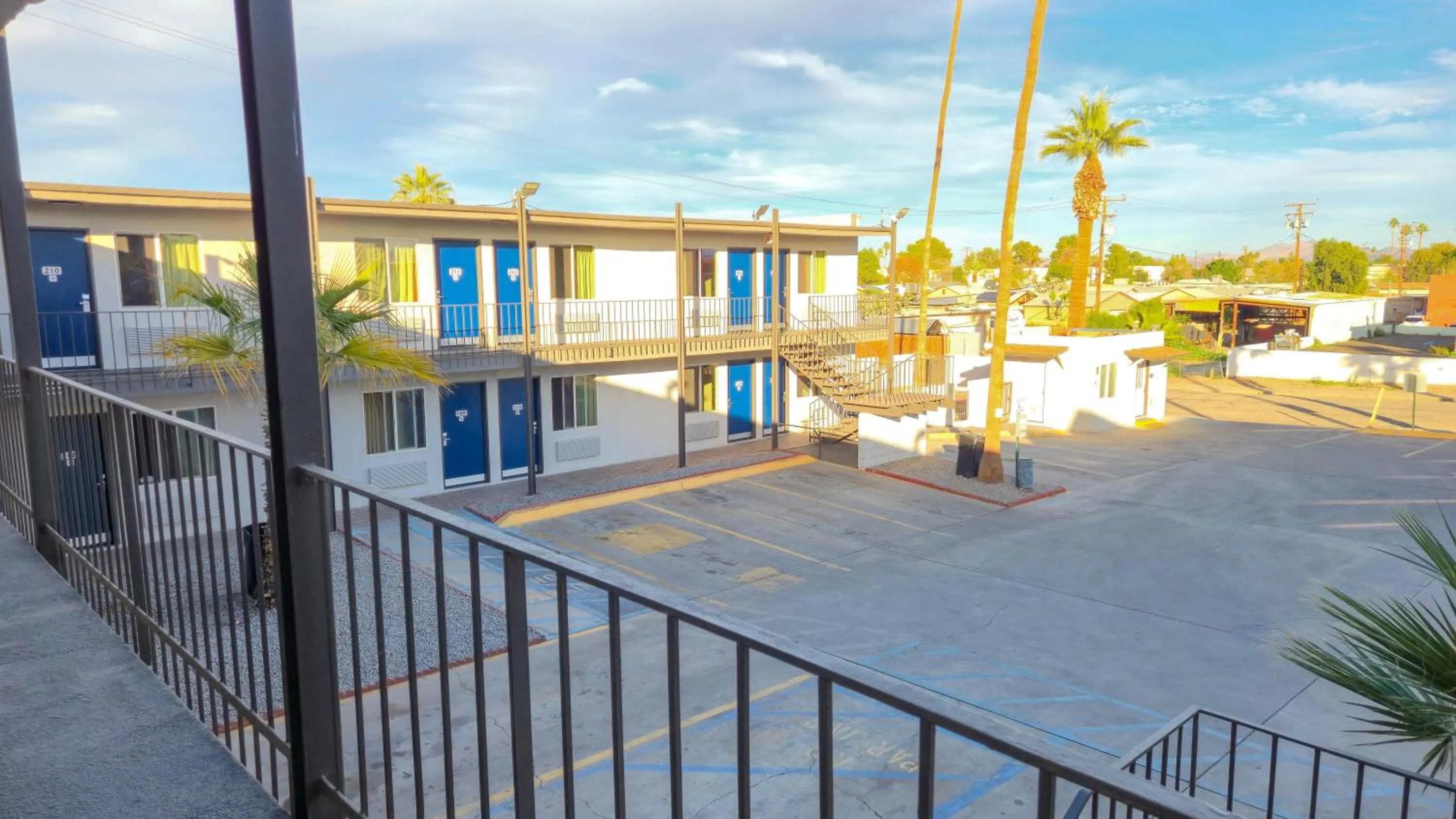 Property building in Motel 6-Blythe, CA - South