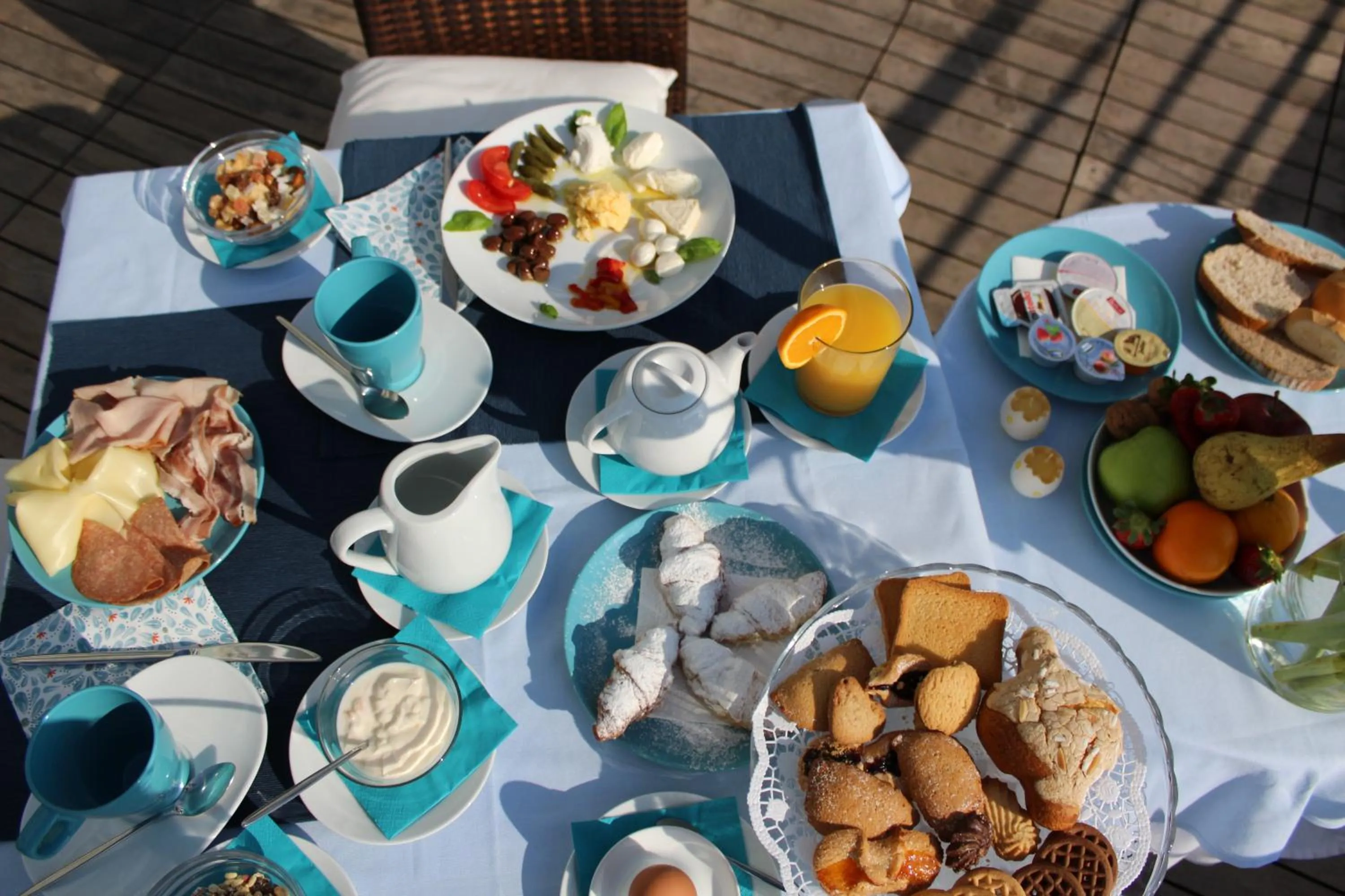 Restaurant/places to eat in Hotel Marea