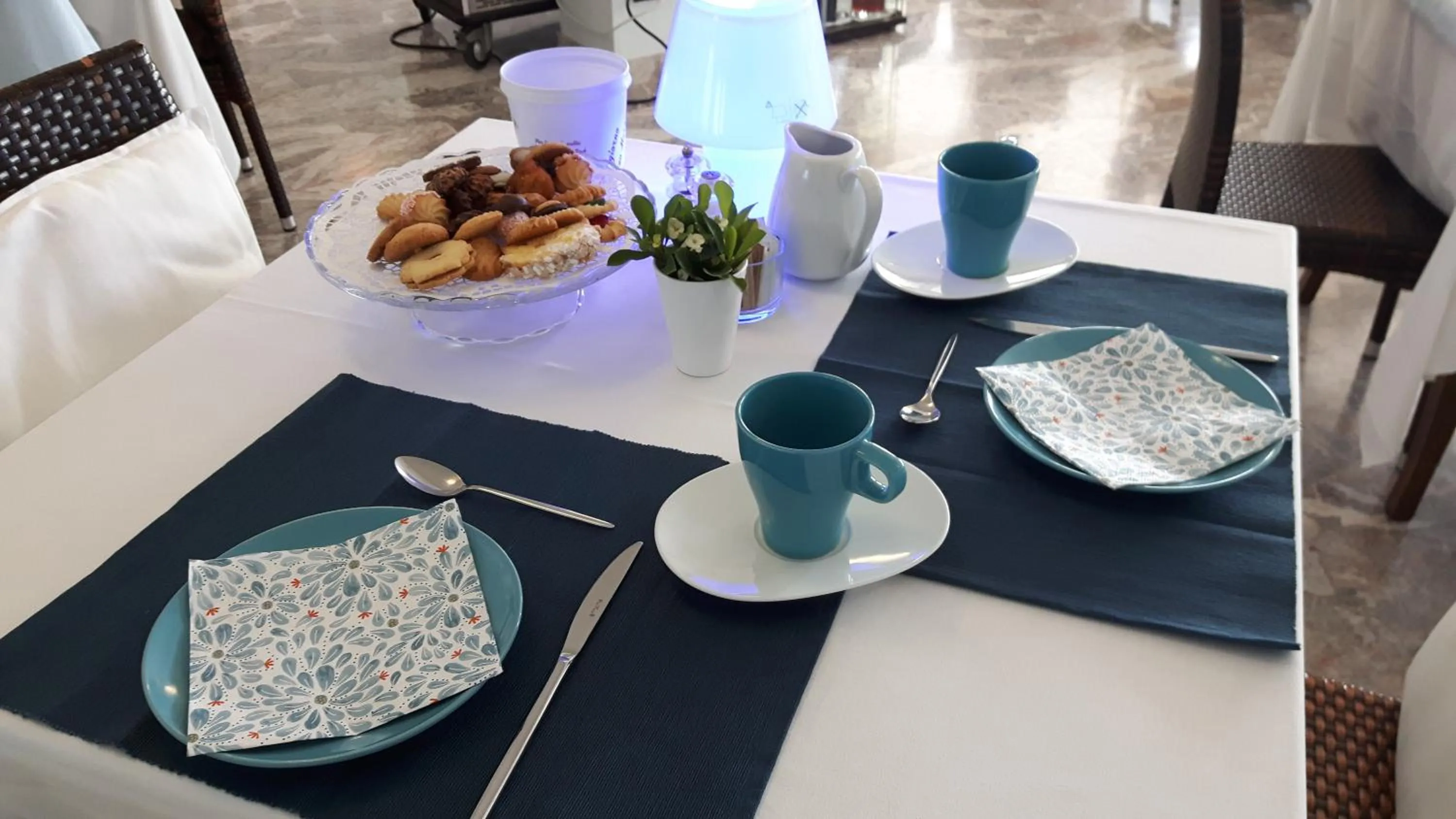 Restaurant/places to eat in Hotel Marea