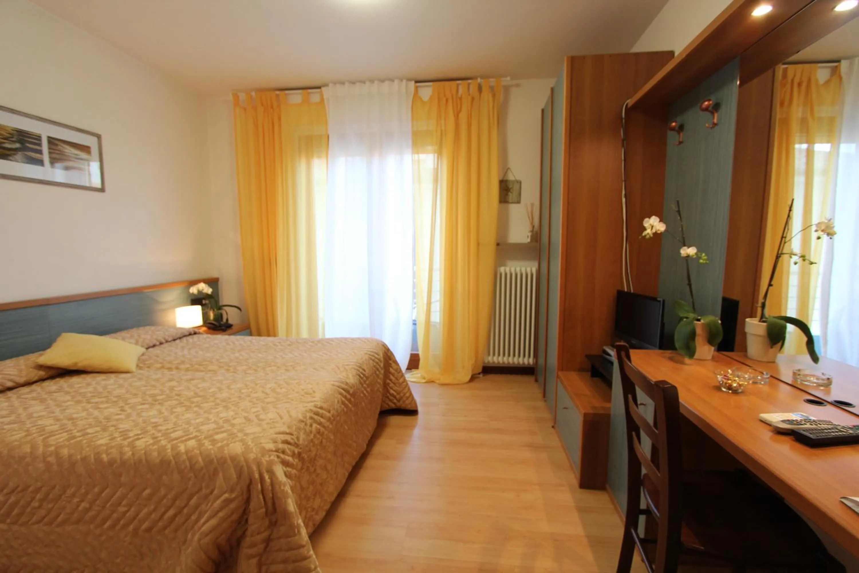 Photo of the whole room, Bed in Hotel Marea