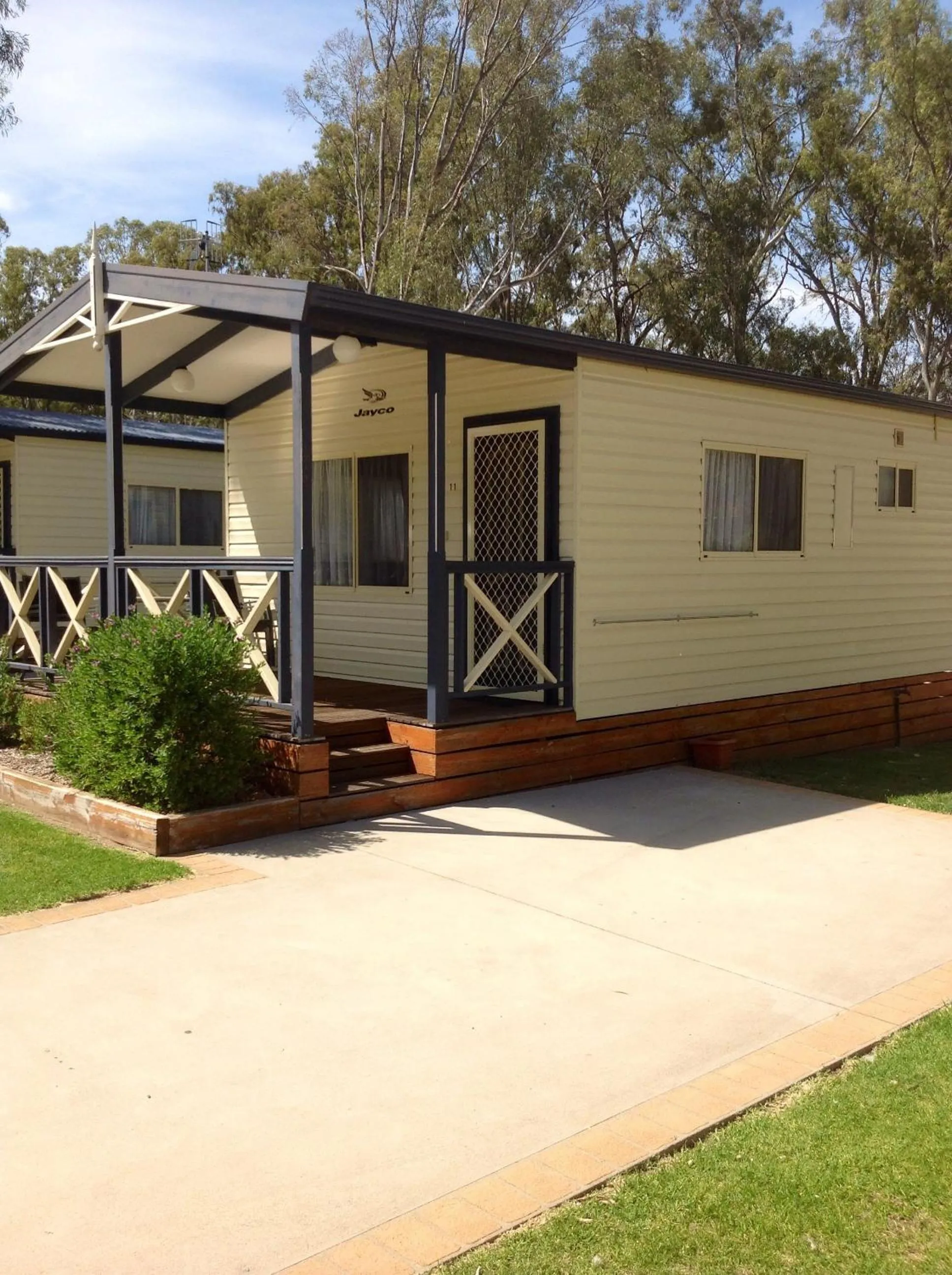 Facade/entrance in McLean Beach Holiday Park
