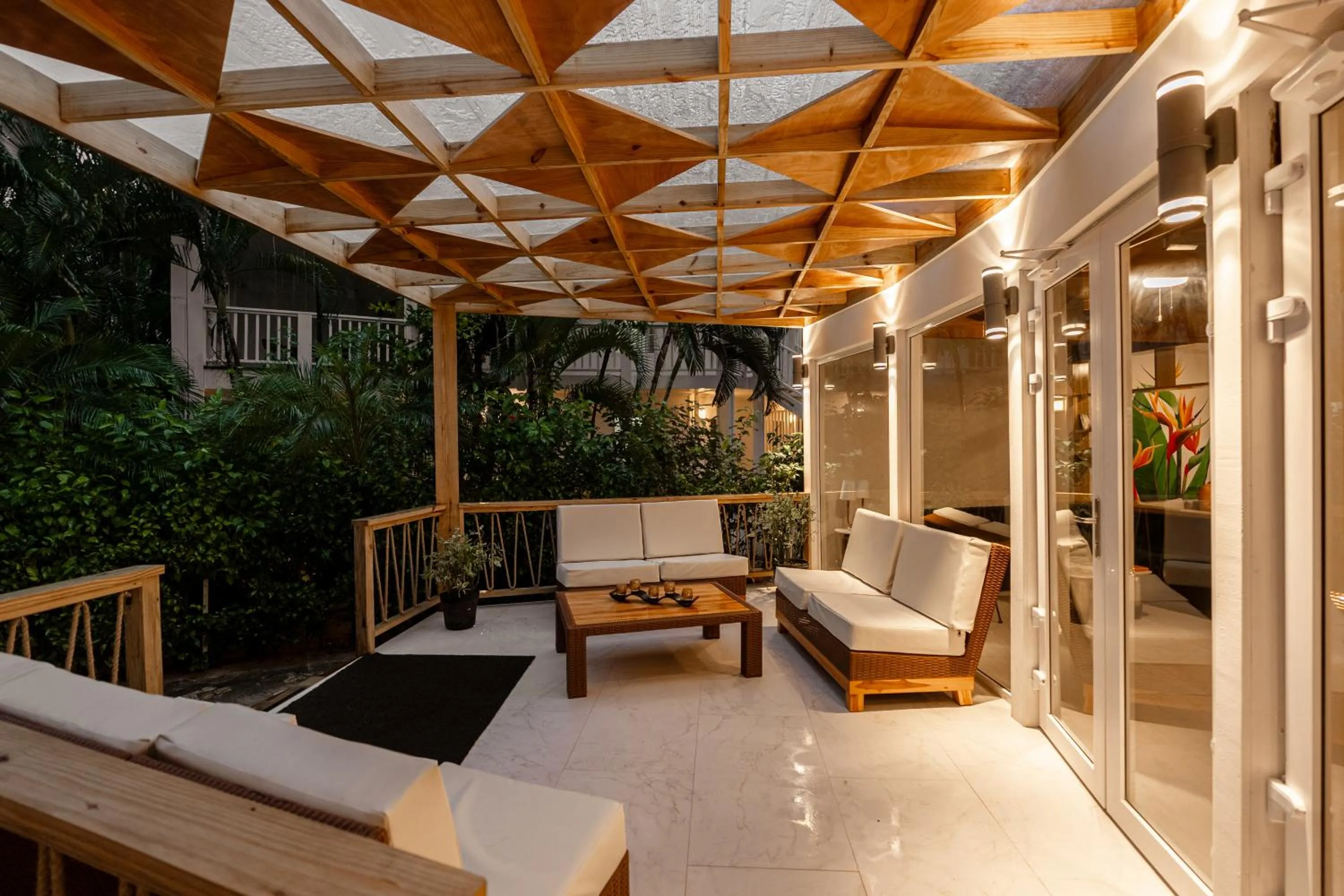 Lobby or reception in Paradise Beach Hotel & Resort