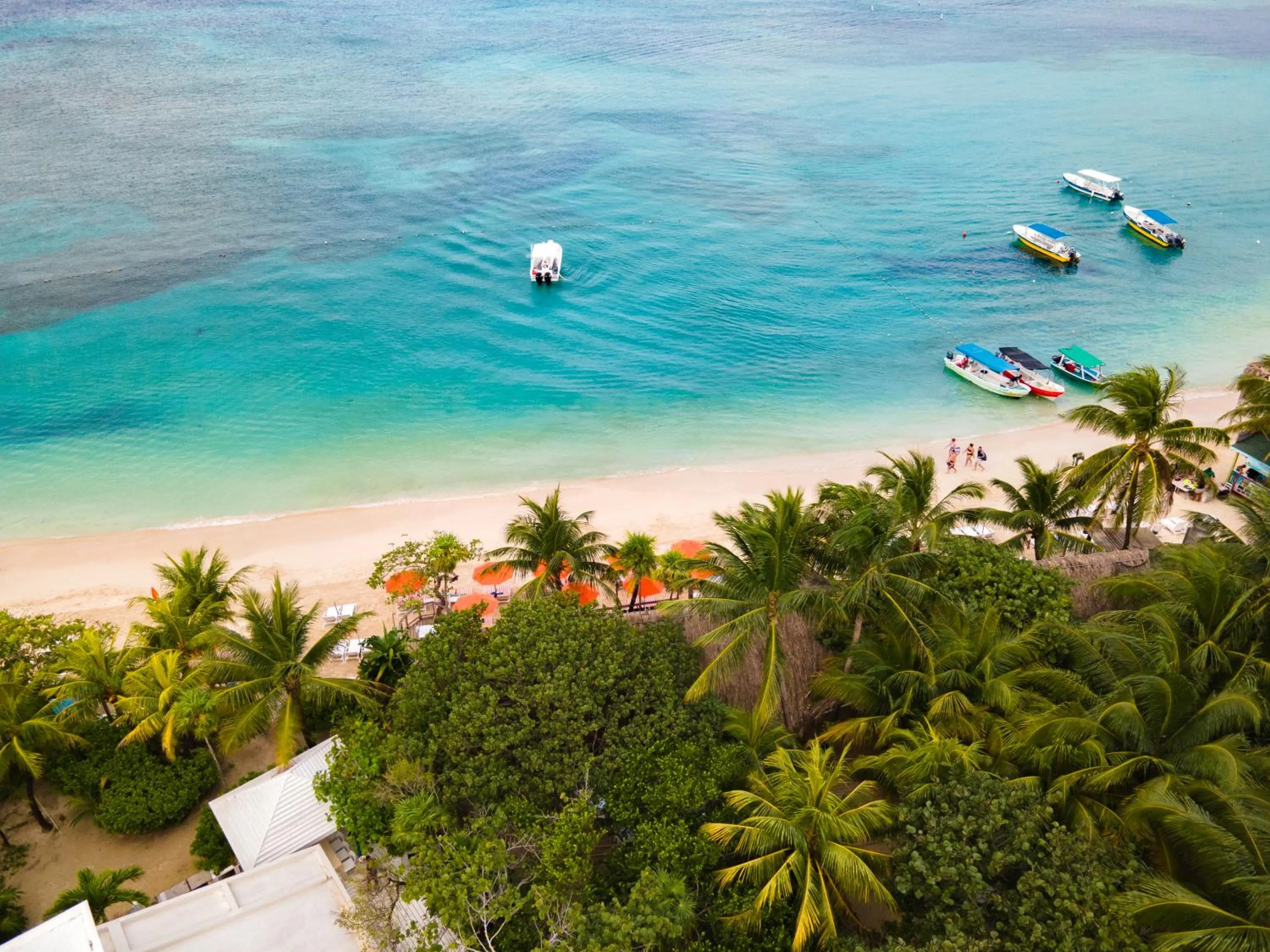 Day in Paradise Beach Hotel & Resort