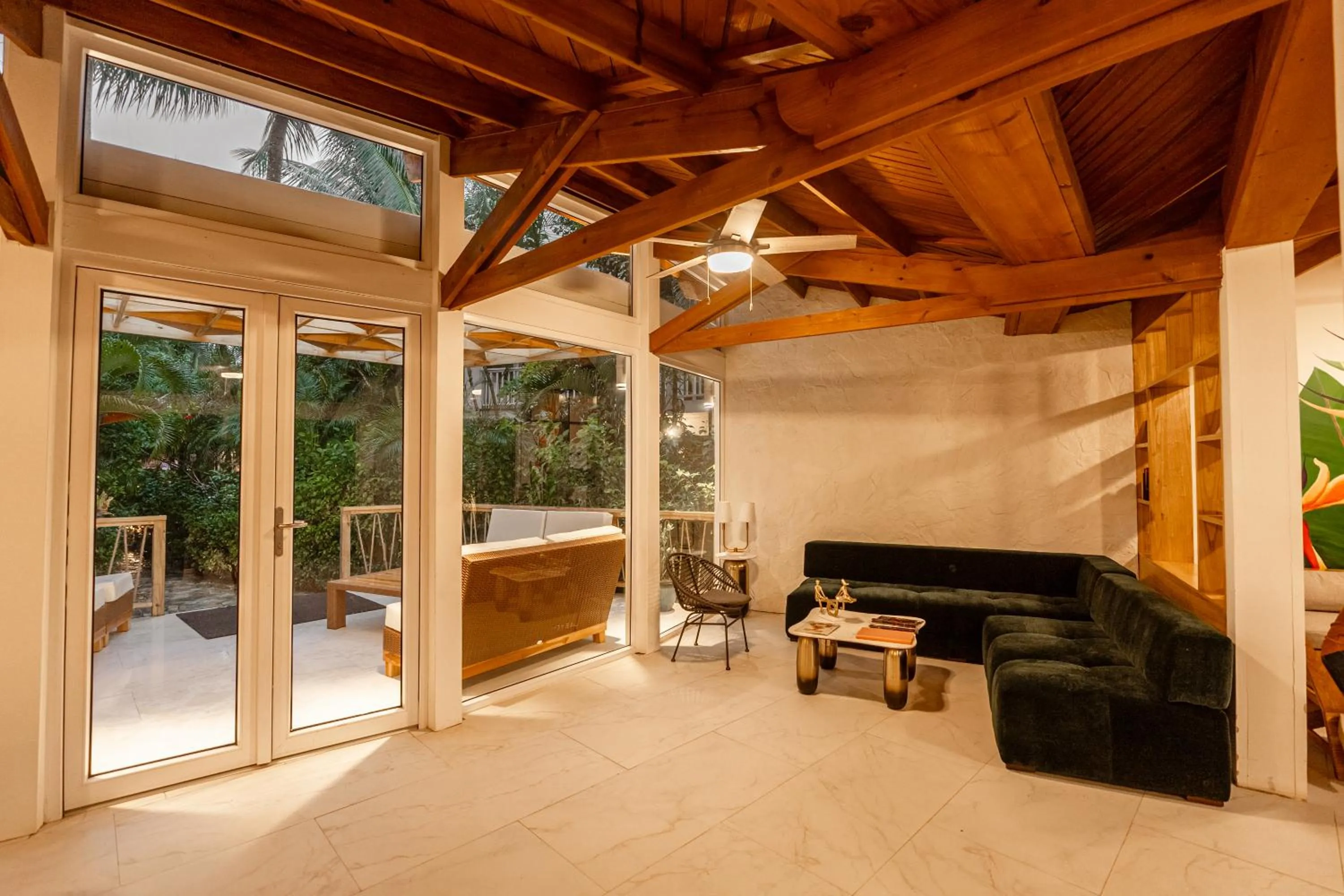 Lobby or reception in Paradise Beach Hotel & Resort