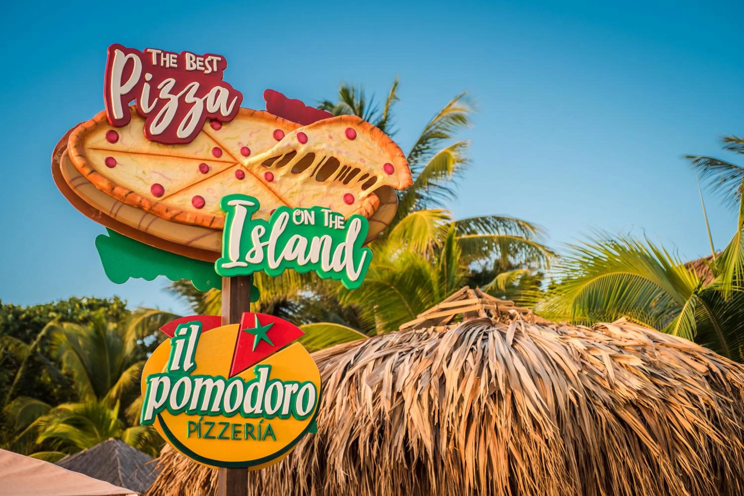 Property building in Paradise Beach Hotel & Resort