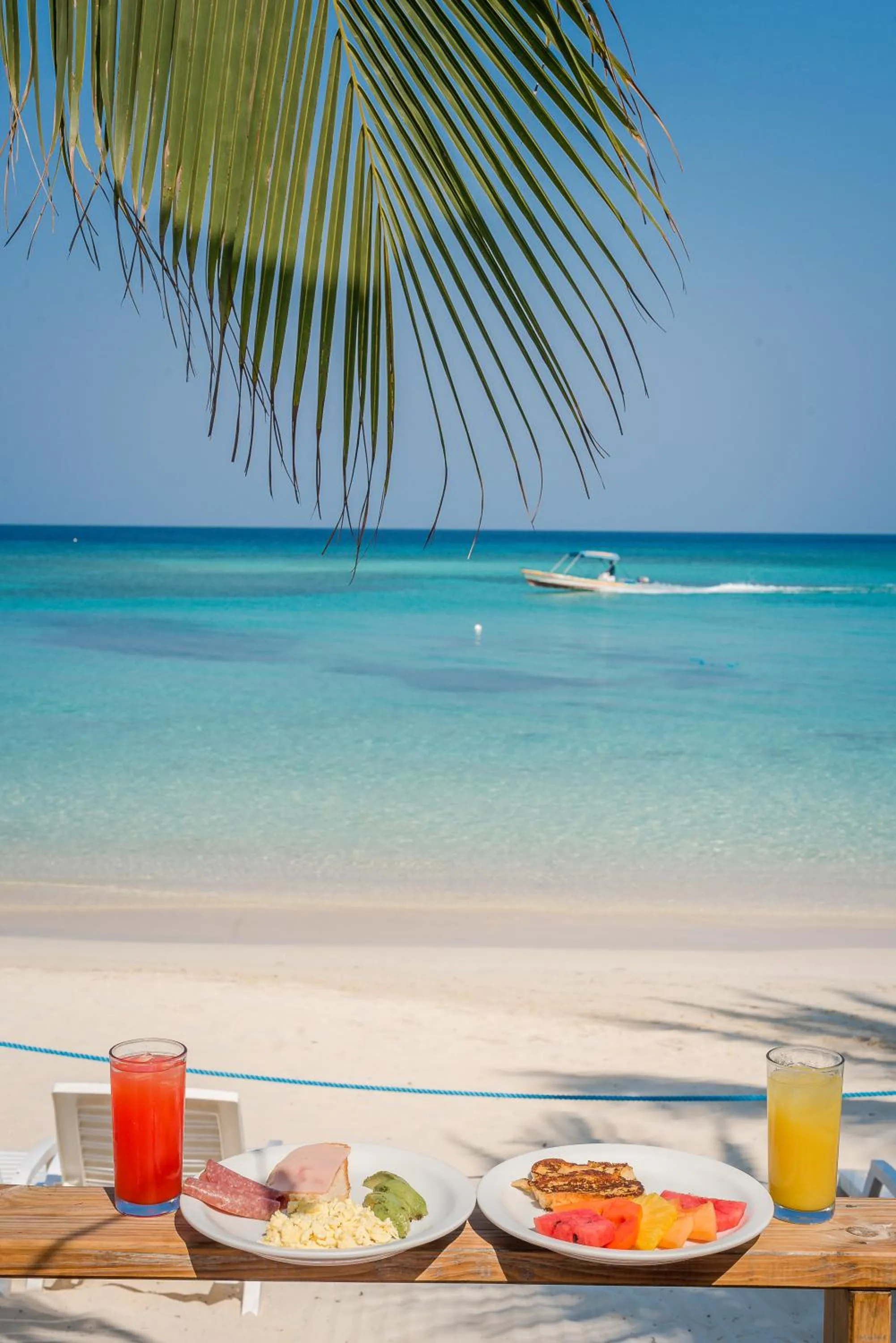 Breakfast in Paradise Beach Hotel & Resort