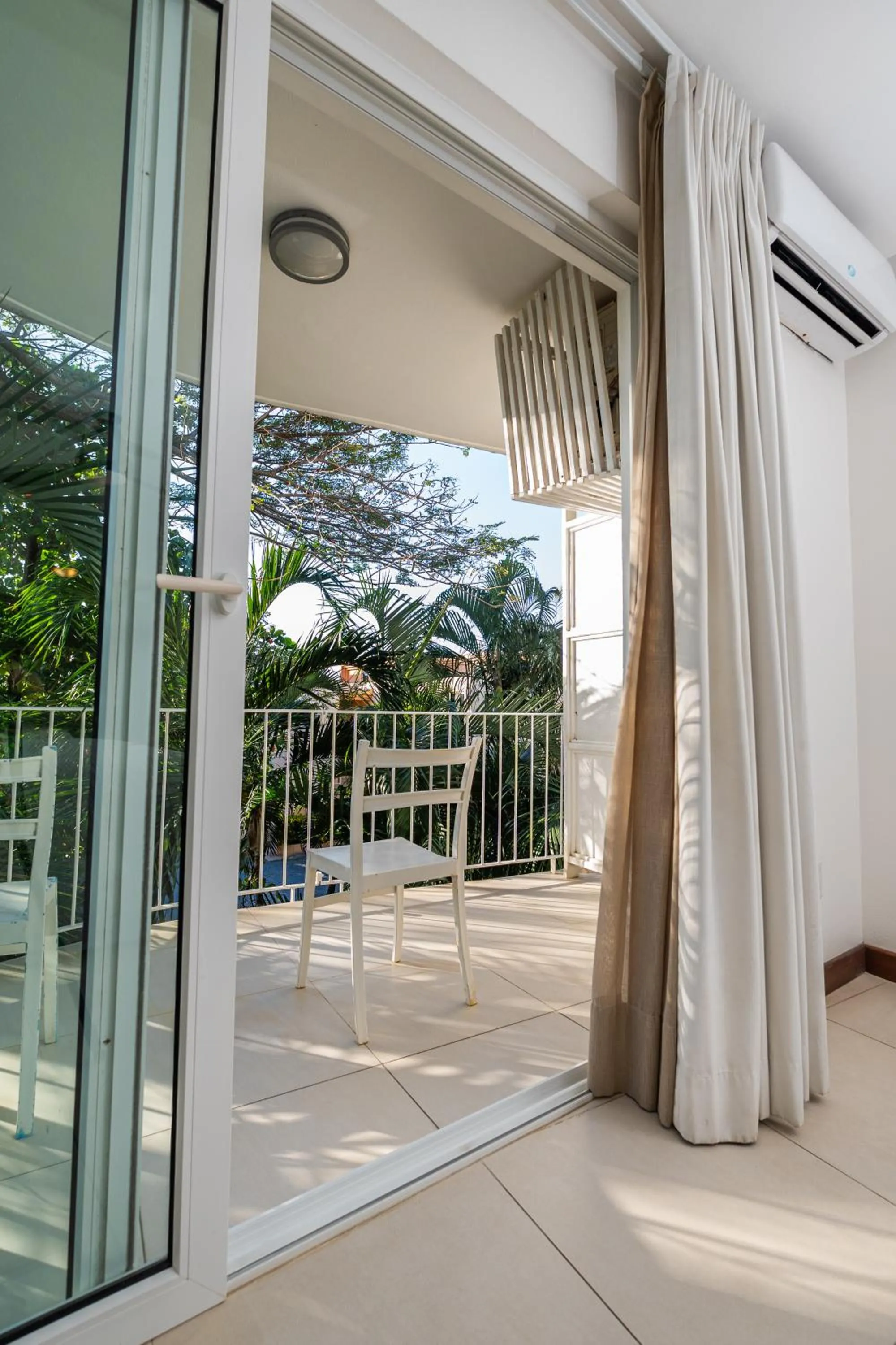 Balcony/Terrace in Paradise Beach Hotel & Resort