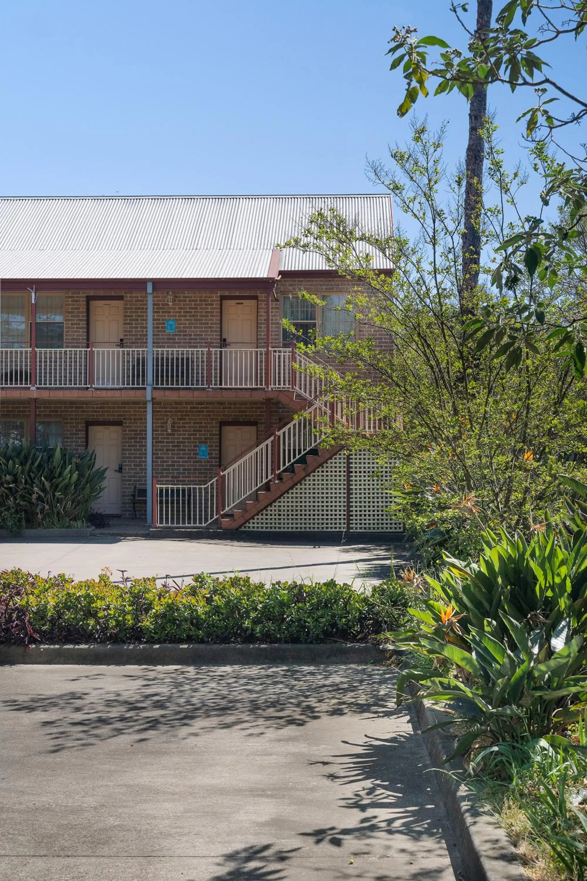 Property building in SureStay Hotel by Best Western, New Inn Richmond