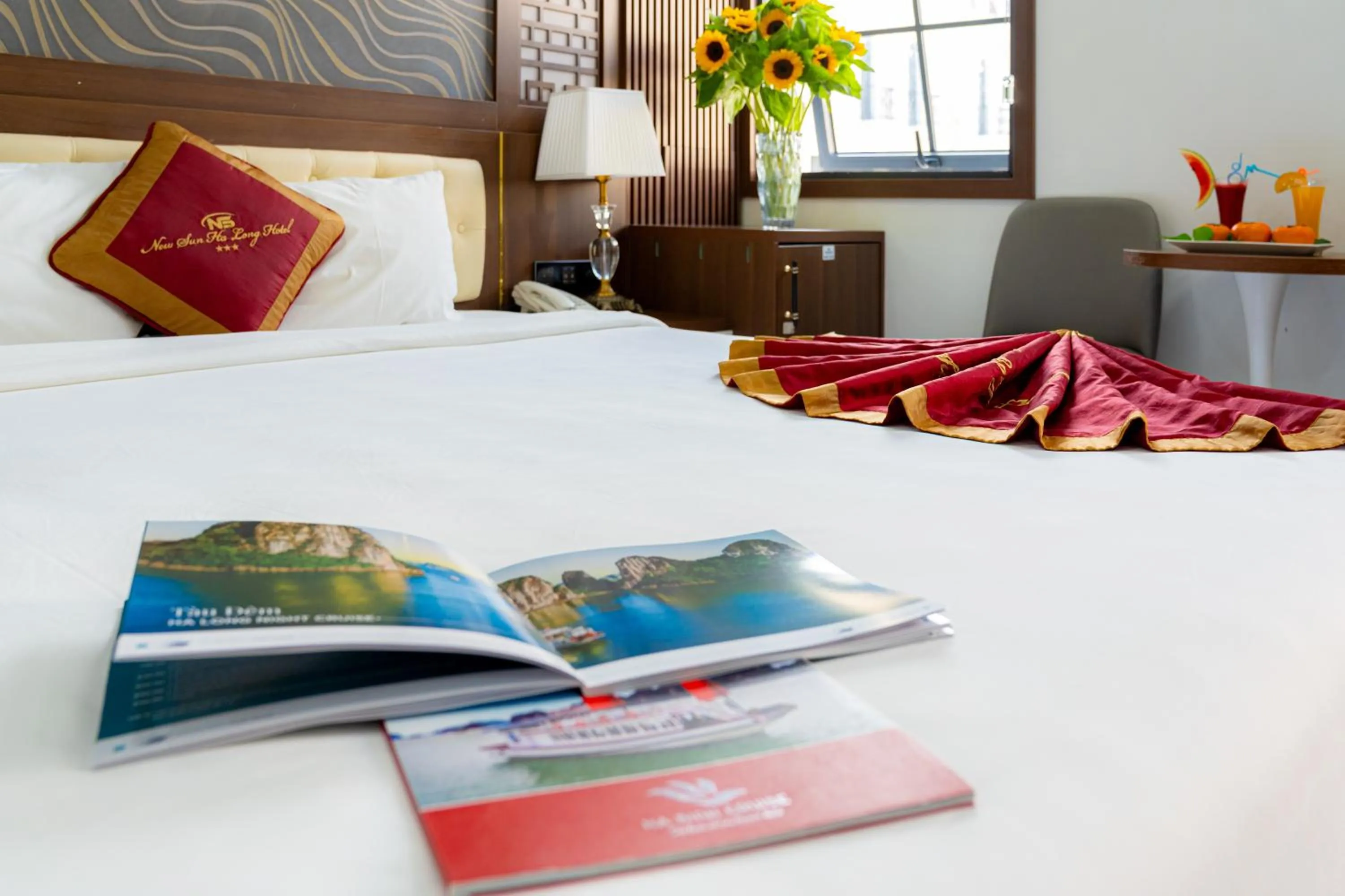 View (from property/room), Bed in Sunland Halong Hotel and Restaurant