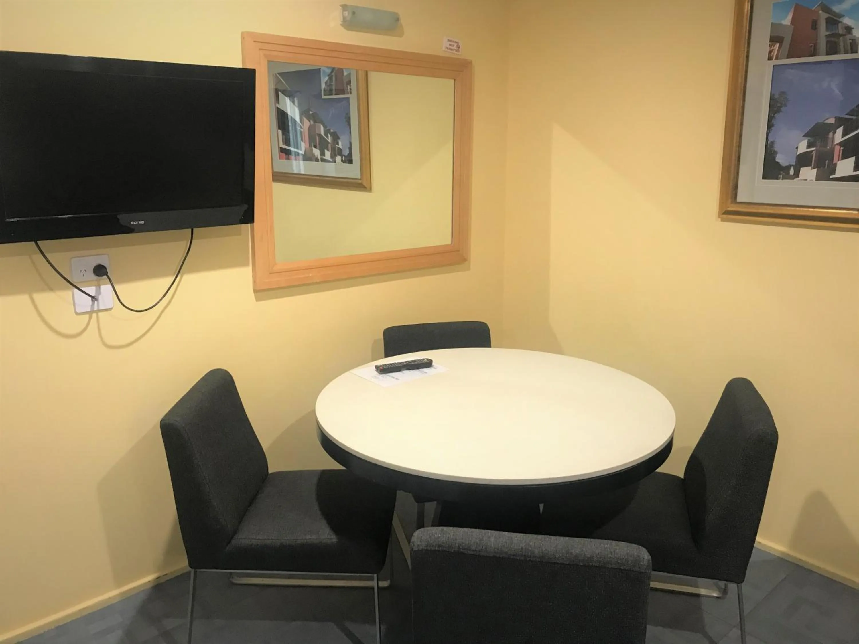 TV and multimedia in Toukley Motor Inn