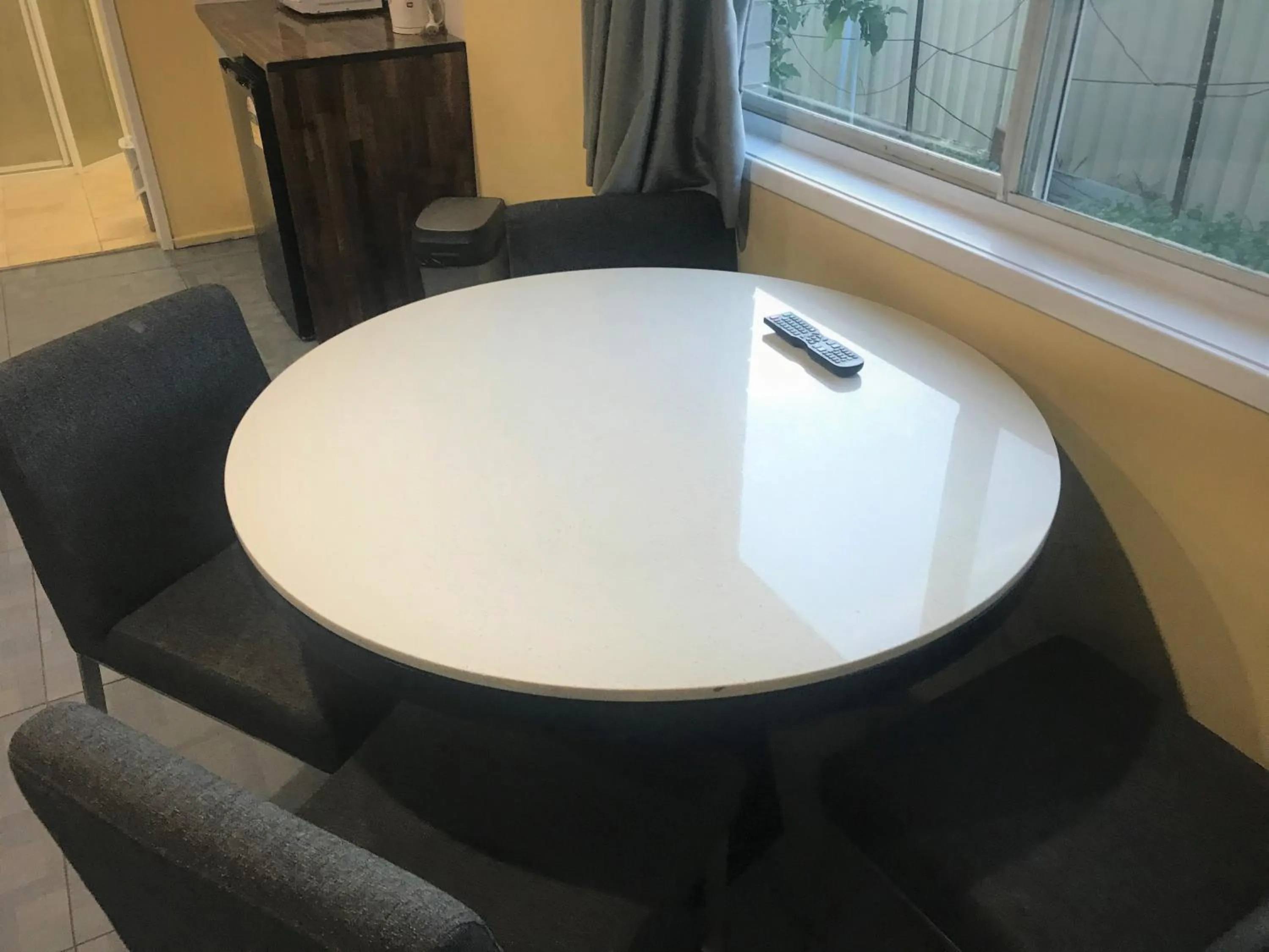 Seating area in Toukley Motor Inn