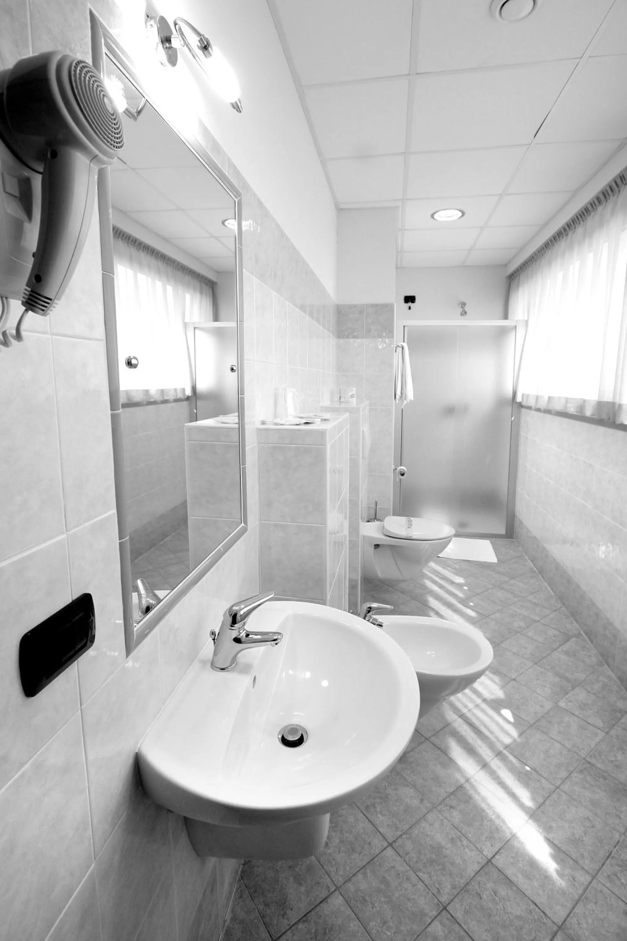 Bathroom in Dama Hotel