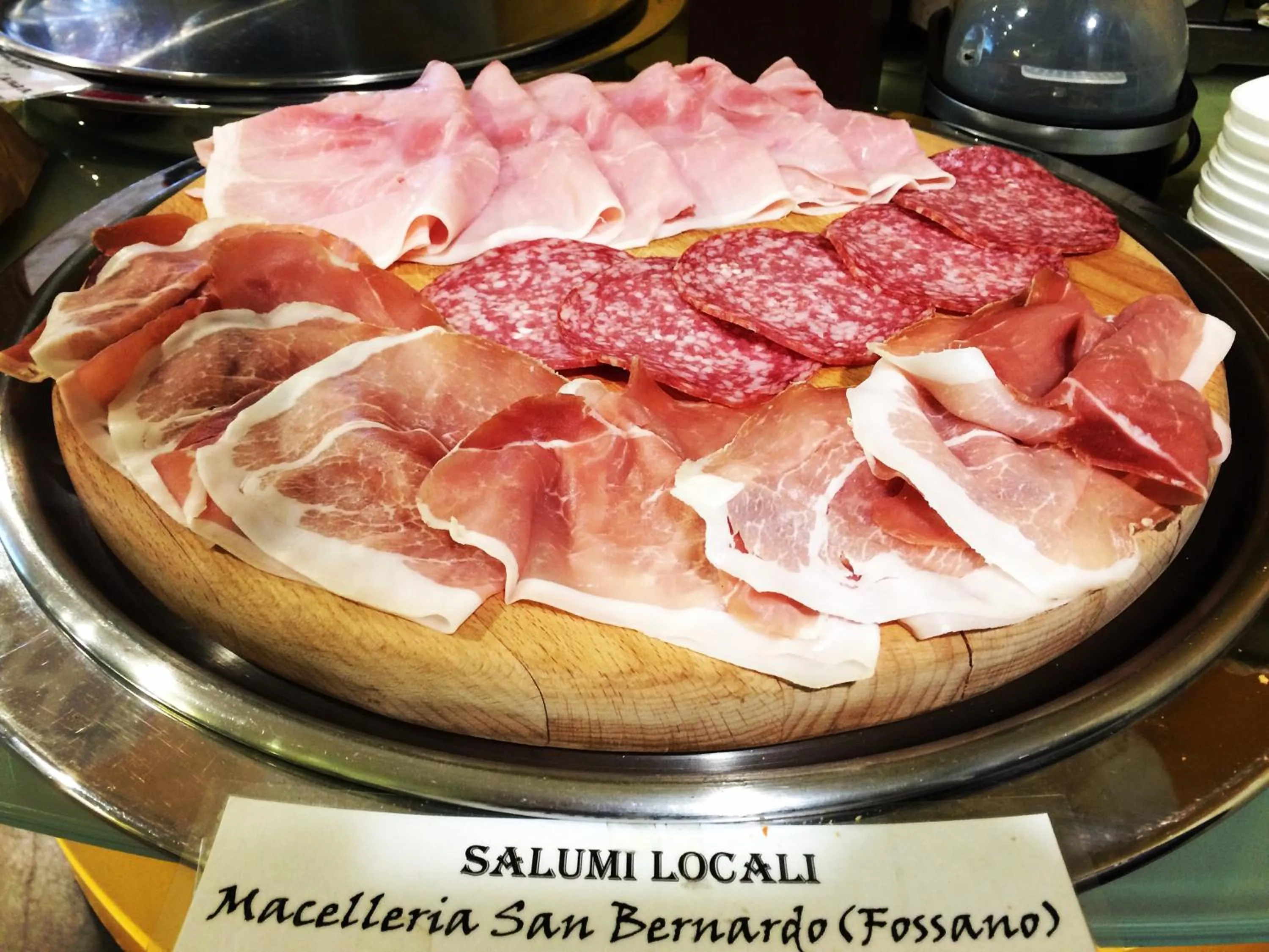 American breakfast in Dama Hotel