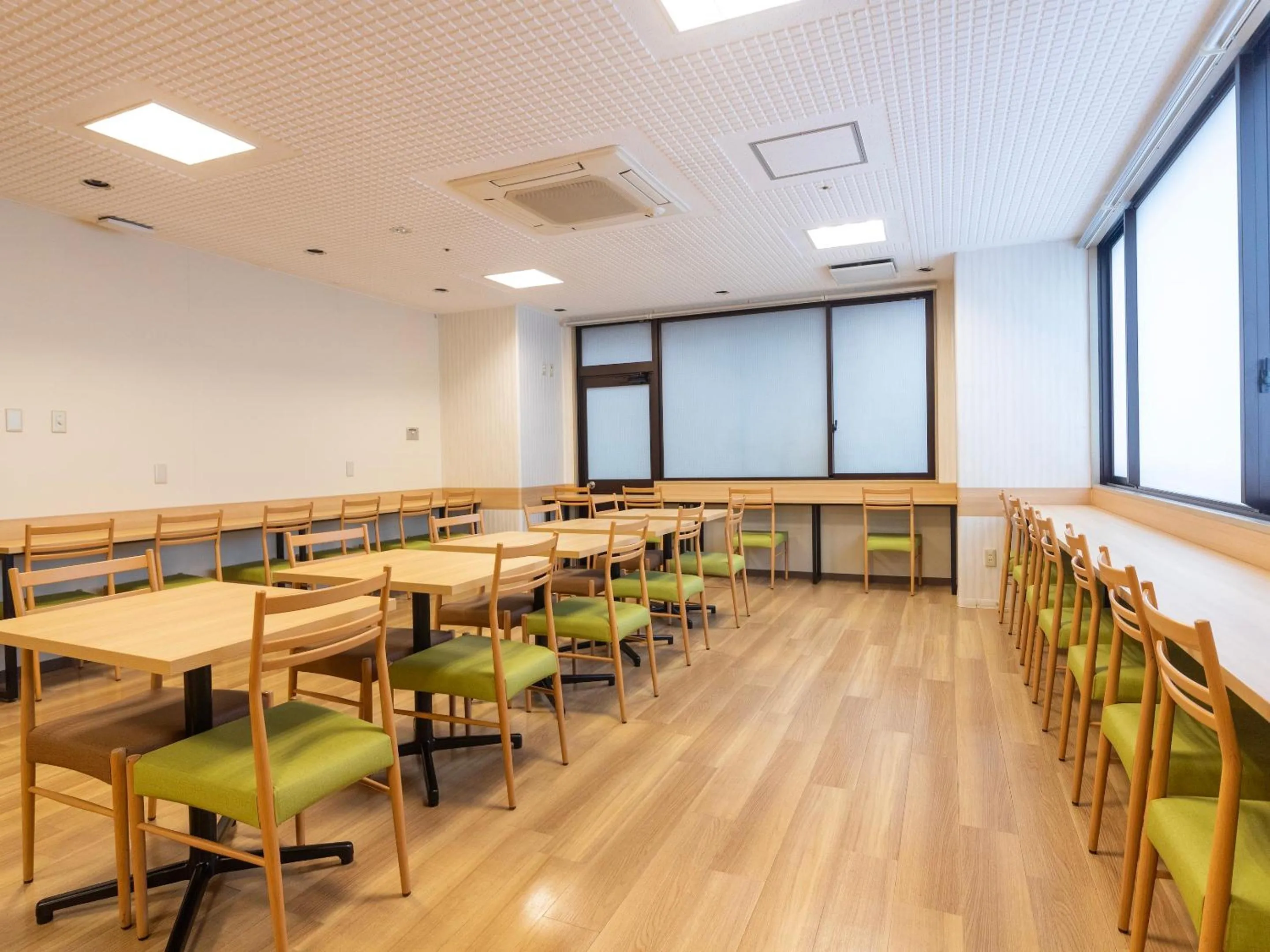 Restaurant/places to eat in Hotel Wing Port Nagasaki