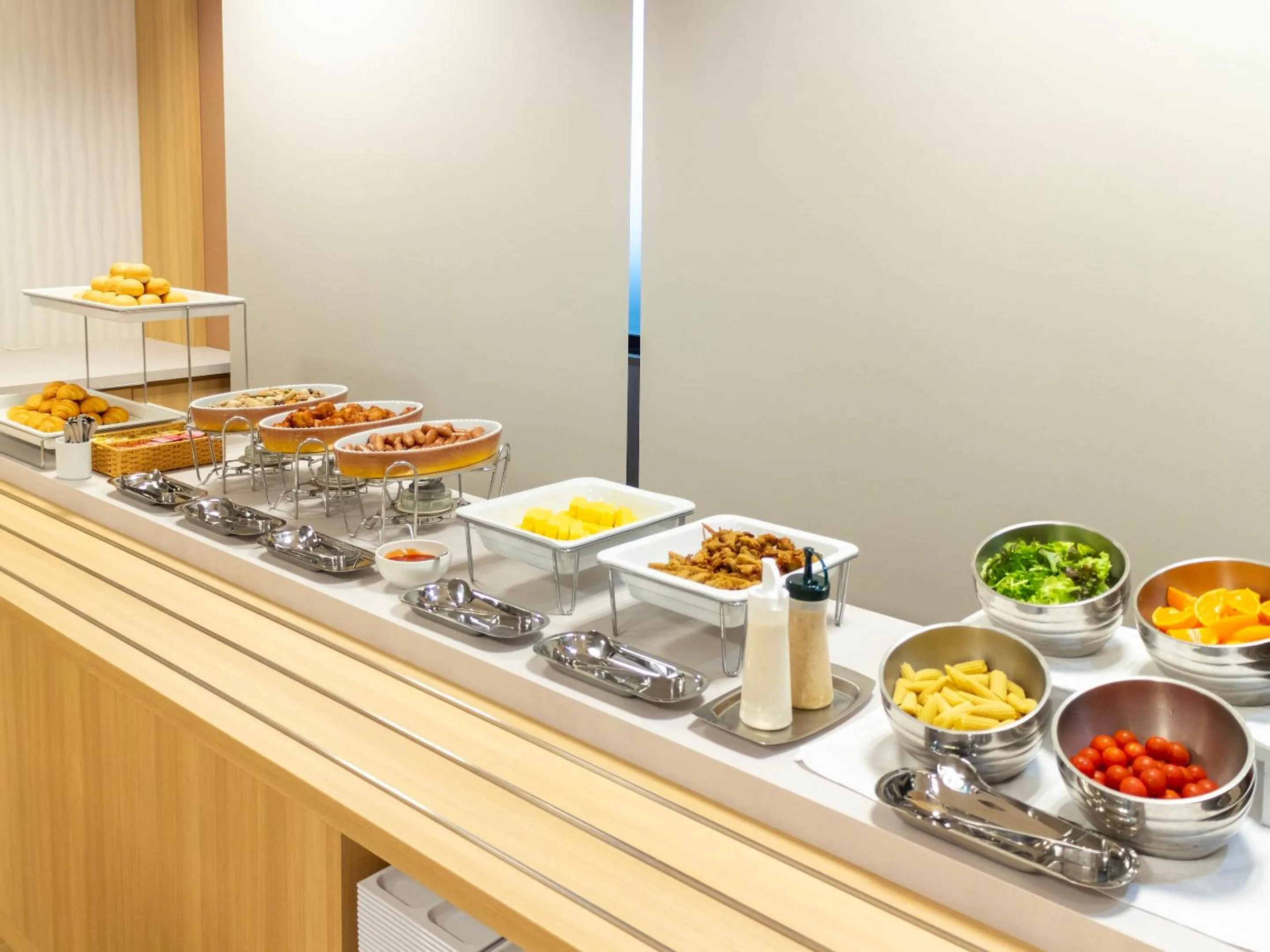 Restaurant/places to eat in Hotel Wing Port Nagasaki