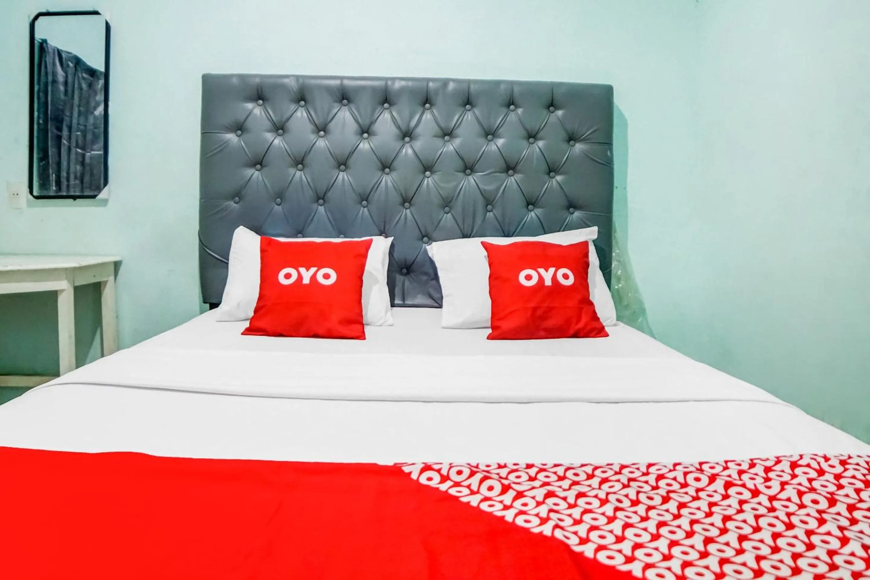 Bedroom in Hotel O Roemah Gh