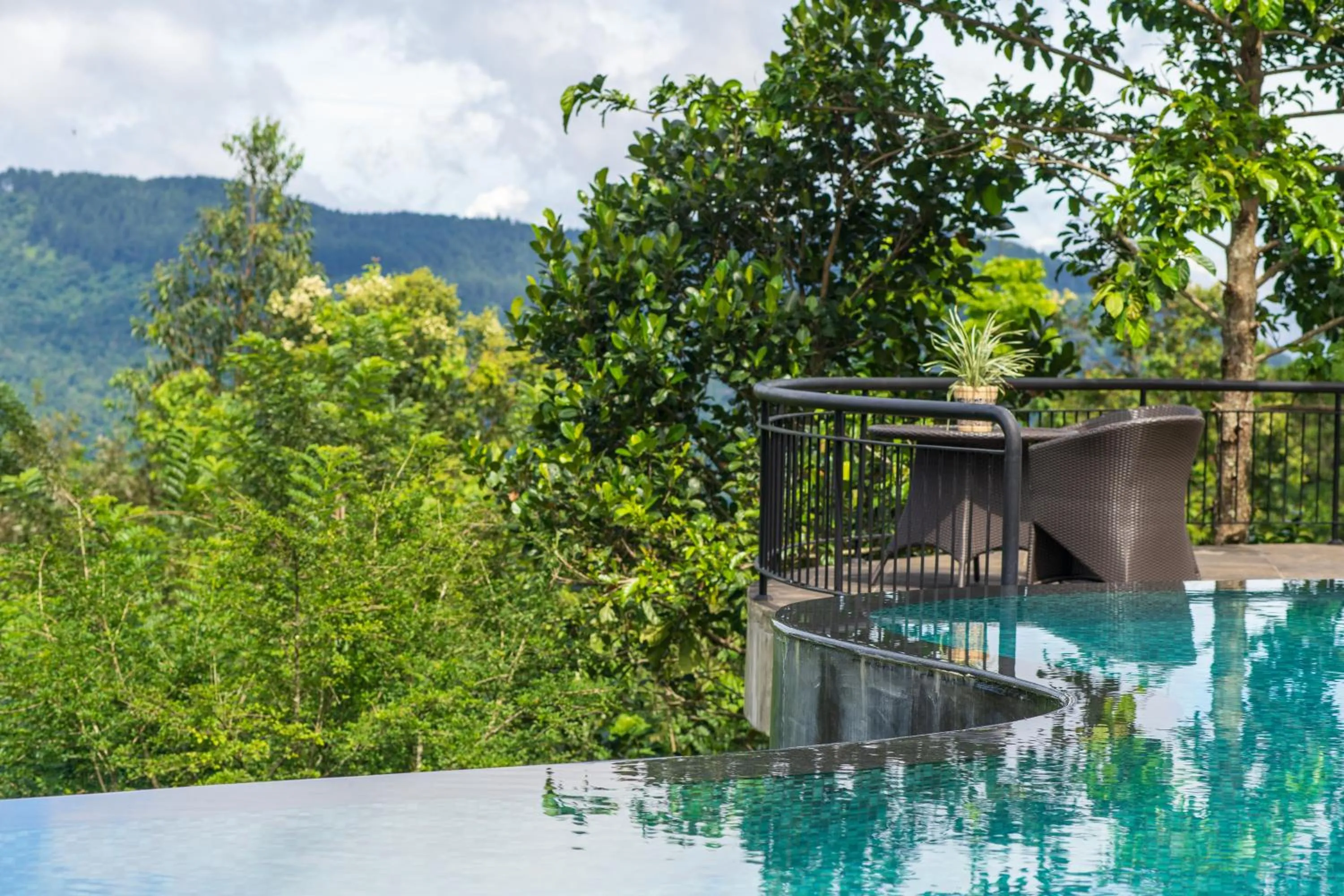 Pool view in Kandy Dendrobium House