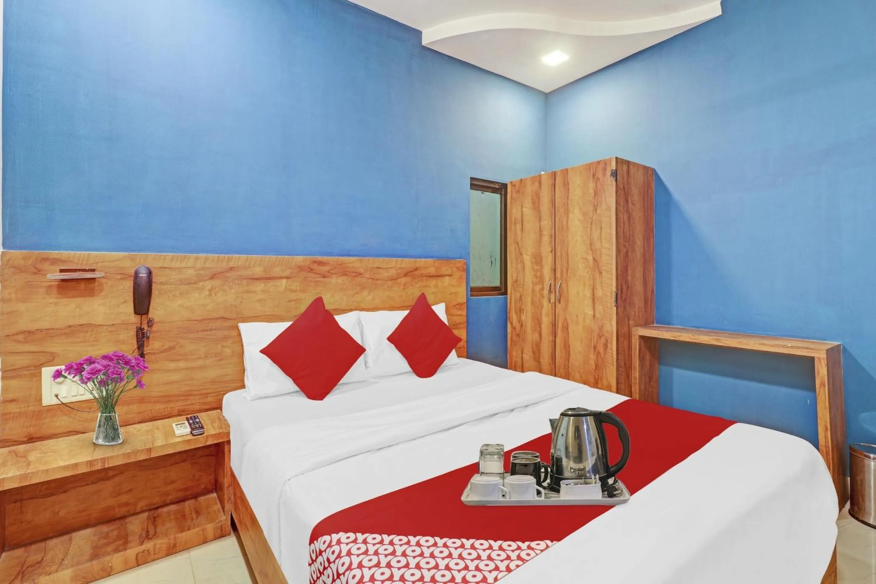 Bedroom, Bed in HOTELO THE MUMBAI INN