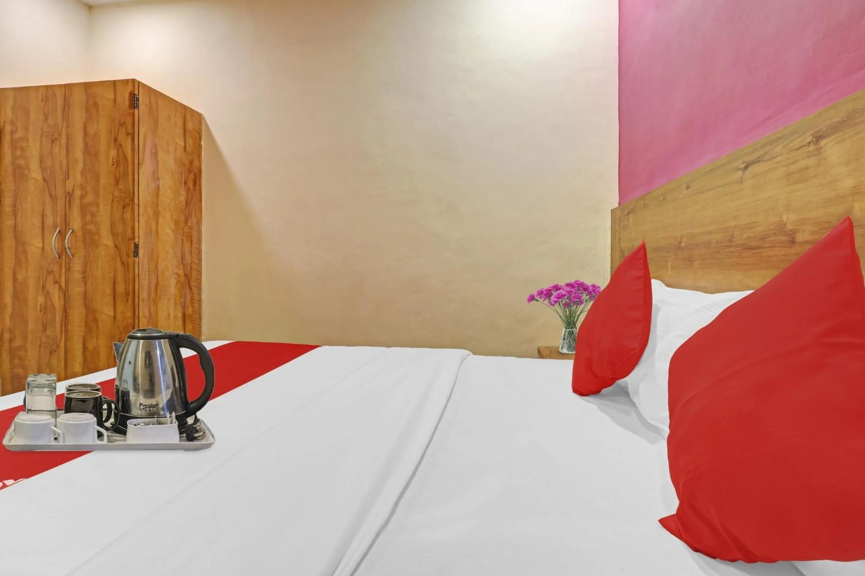 Bedroom, Bed in HOTELO THE MUMBAI INN