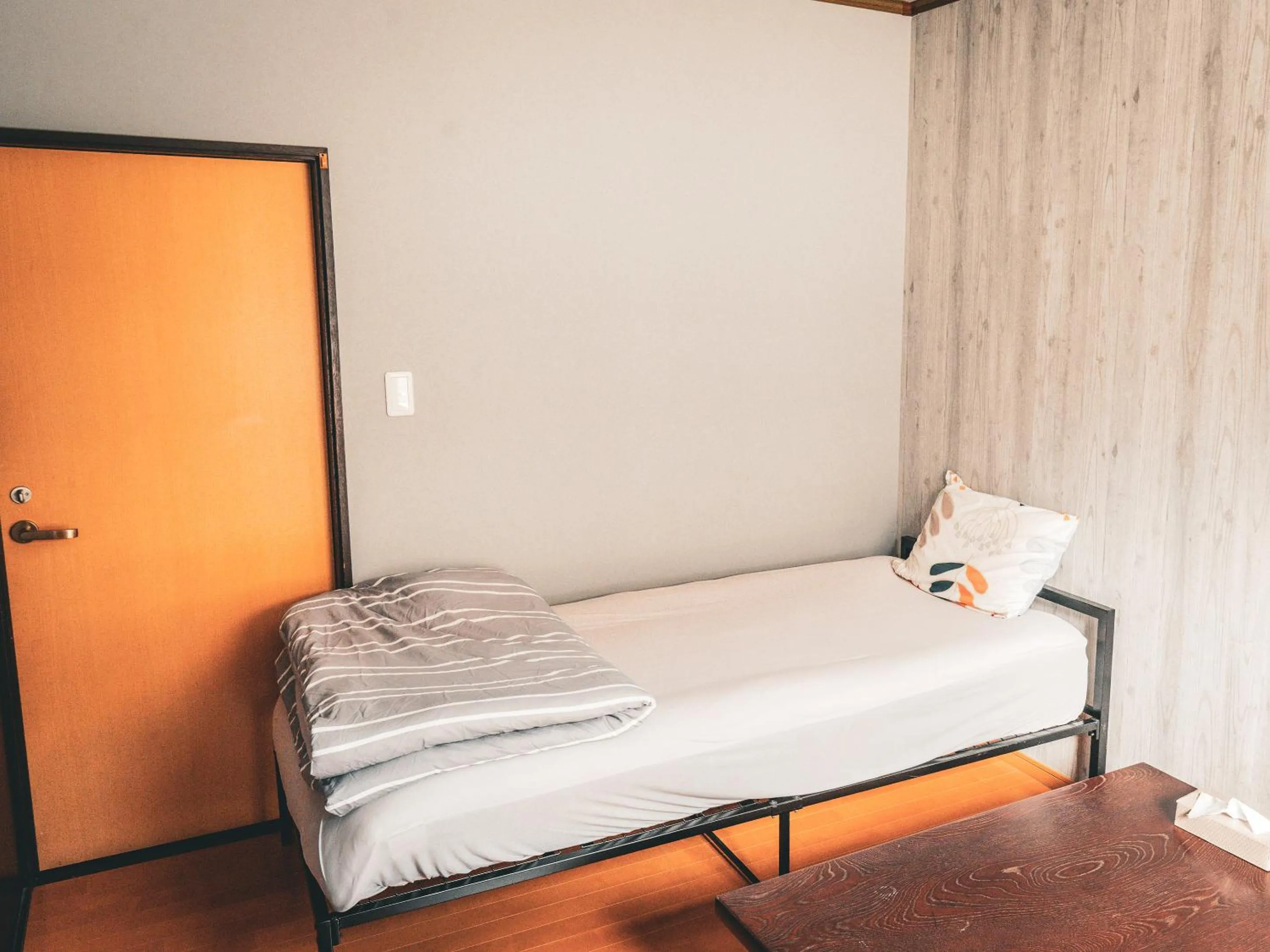 Photo of the whole room, Bed in Drive in Ichinomiya motel