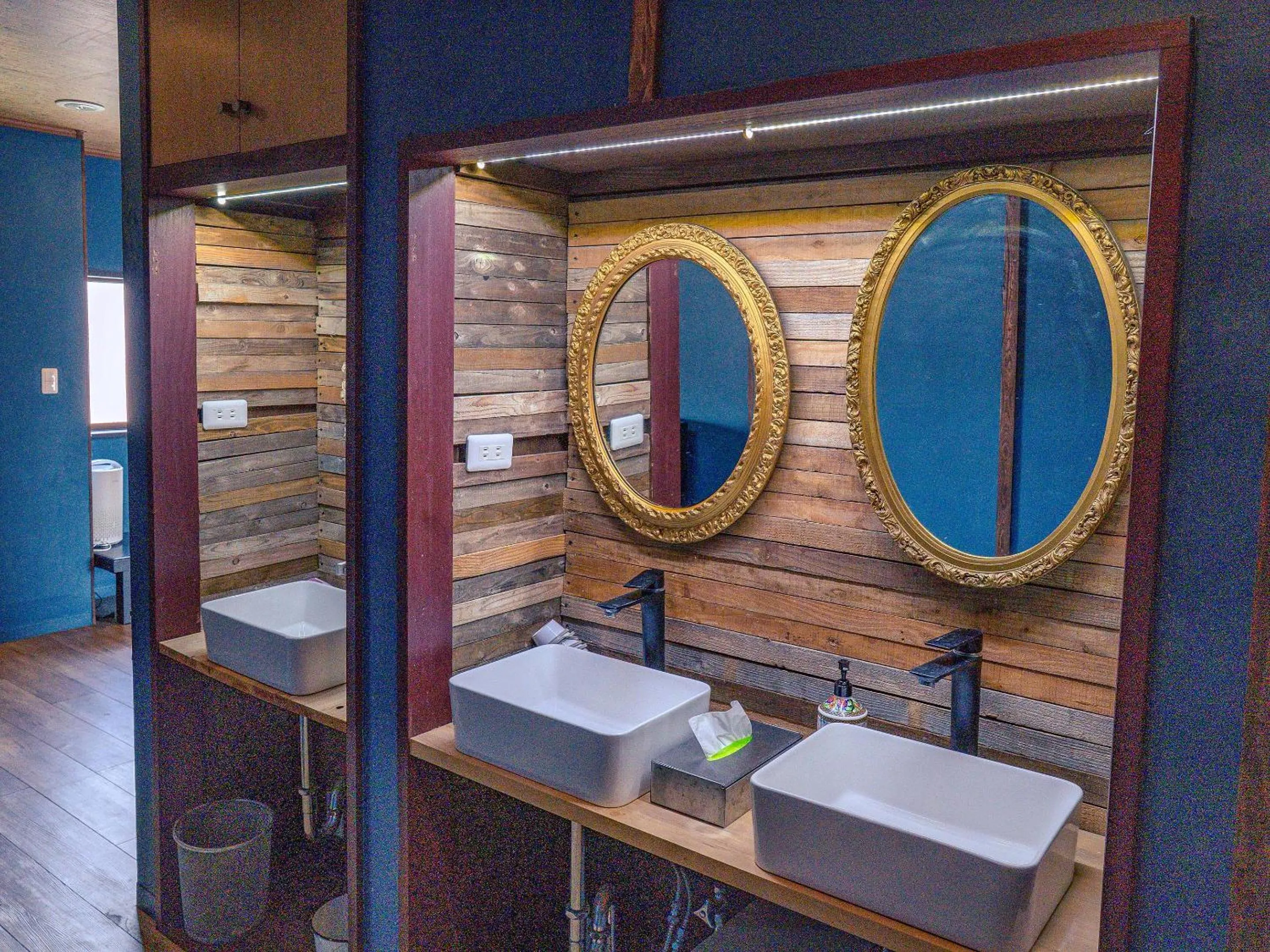 Photo of the whole room in Drive in Ichinomiya motel