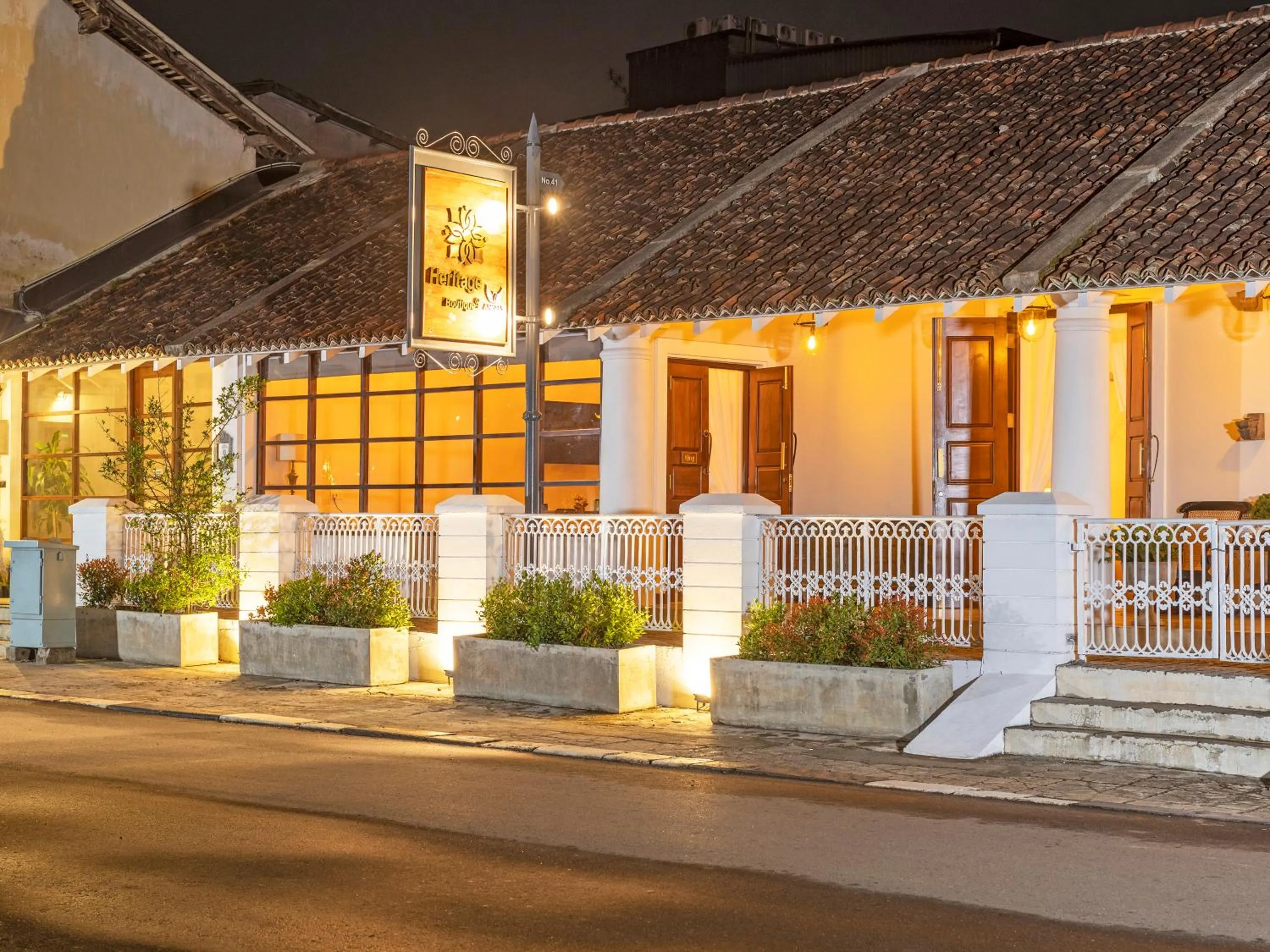 Facade/entrance in Heritage Boutique by Seven Angels