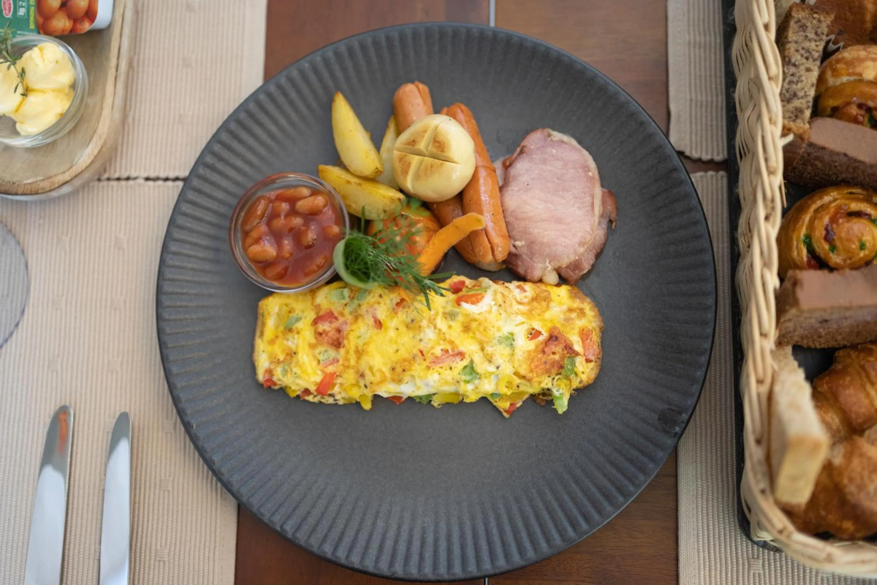 Breakfast in Heritage Boutique by Seven Angels