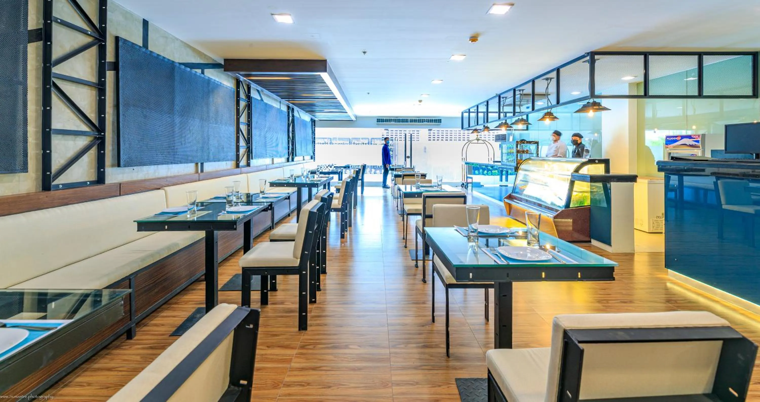 Restaurant/places to eat in Fynn Boutique Hotel