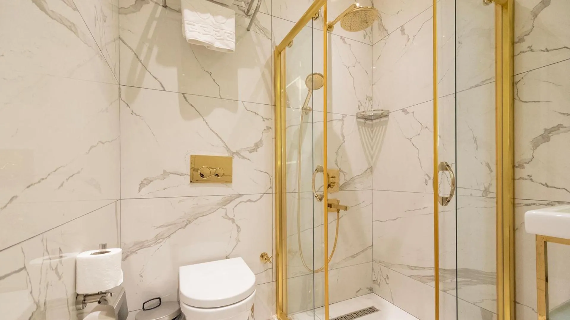 Bathroom in Loop Hotel Bosphorus İstanbul