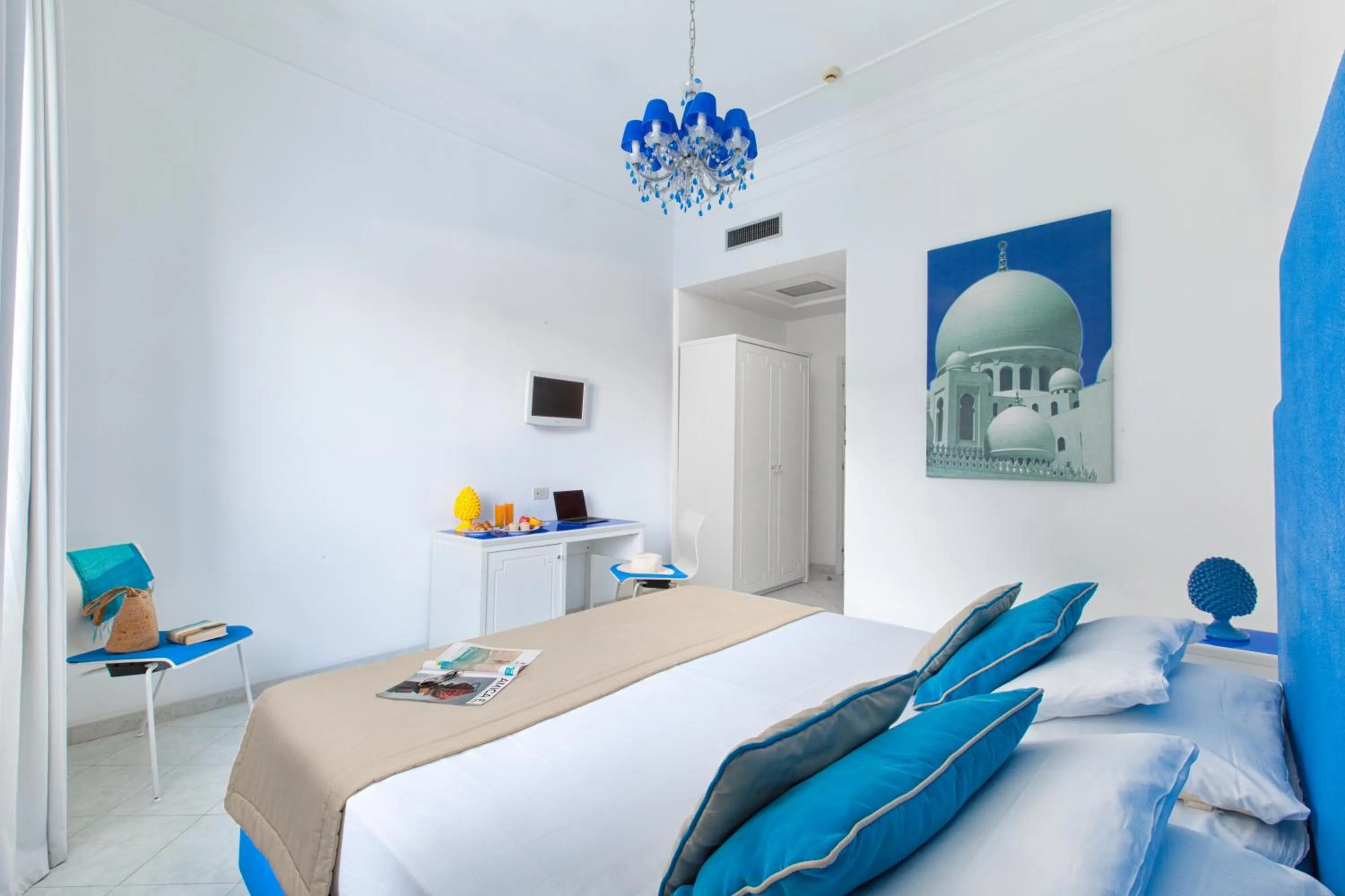 Bedroom in Hotel Admiral