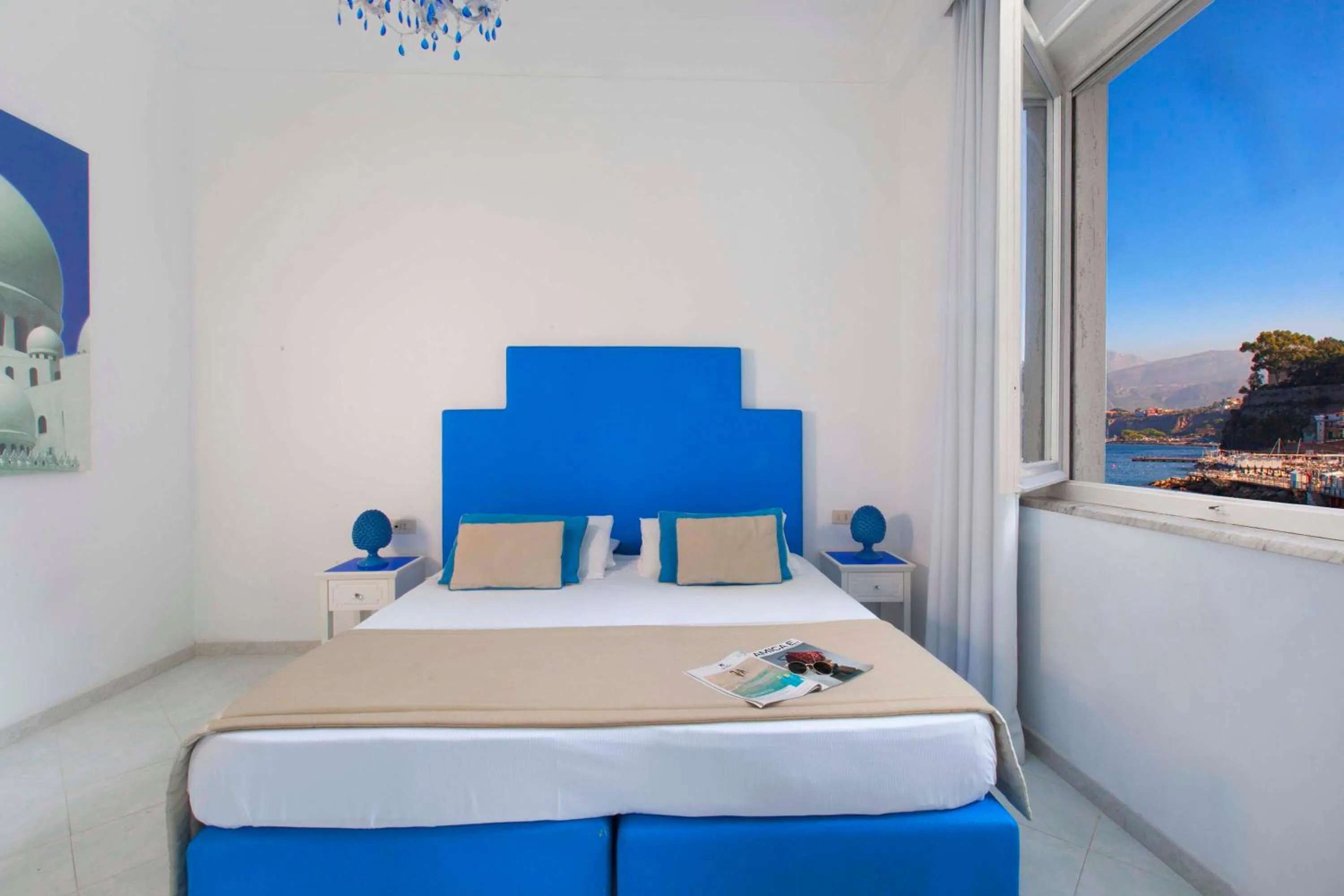 Bedroom in Hotel Admiral