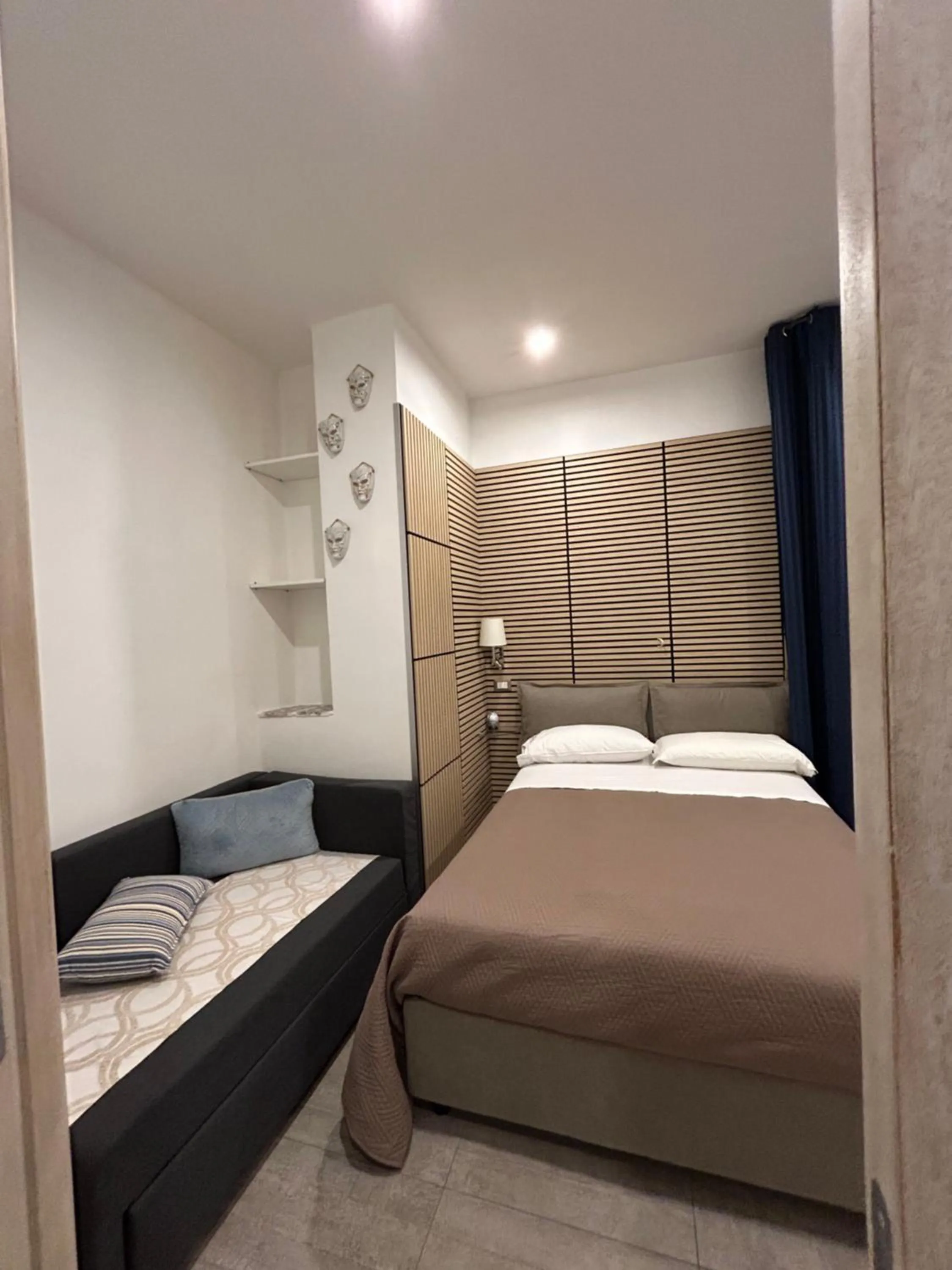 Bed in International Naples