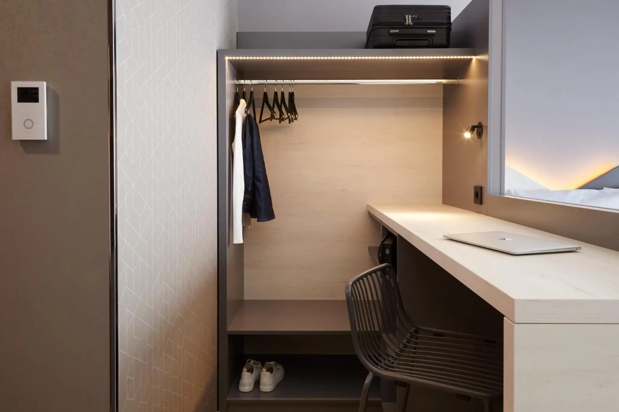 Photo of the whole room in Candlewood Suites Düsseldorf Airport by IHG