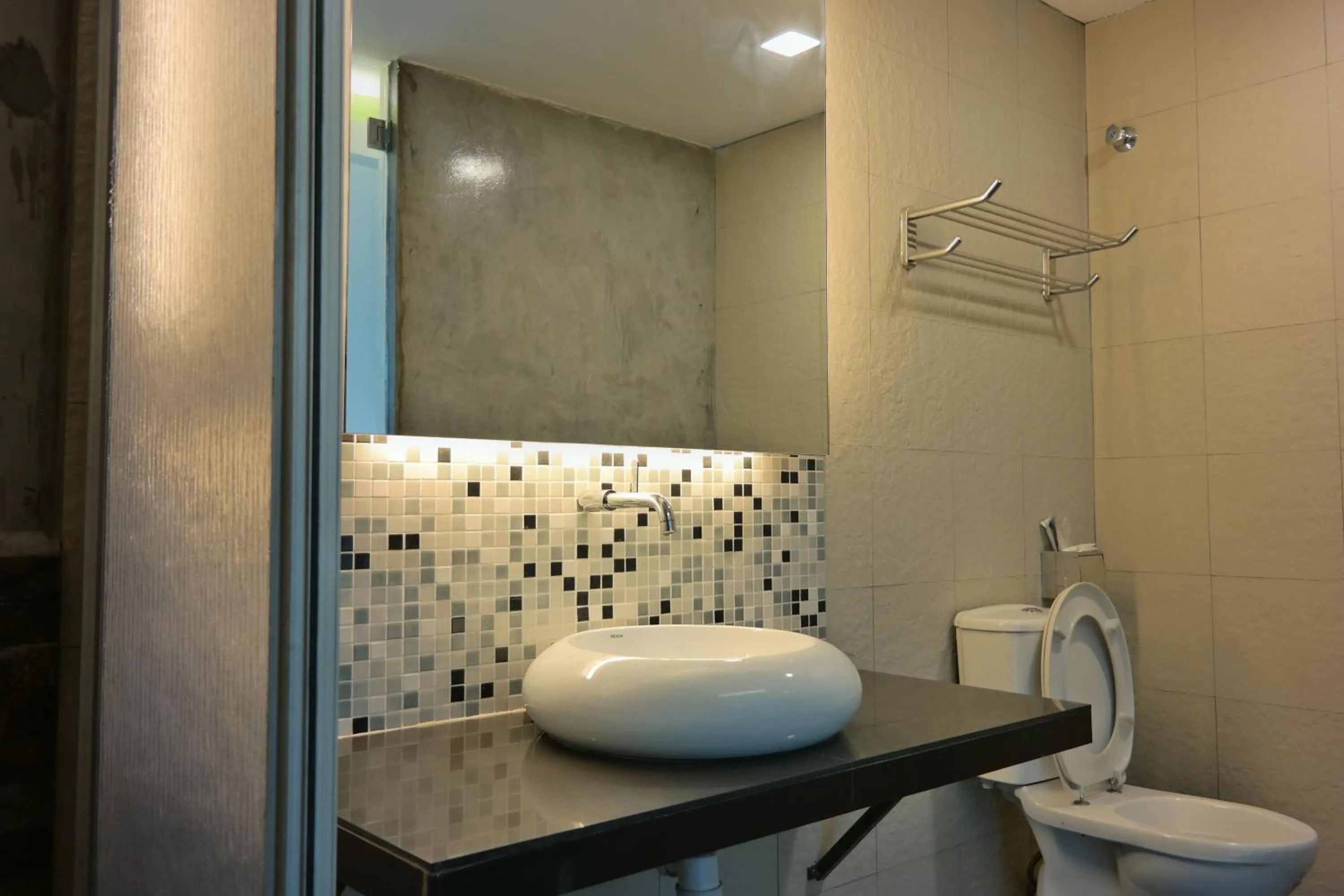 Bathroom in Summer Oscar Boutique Hotel