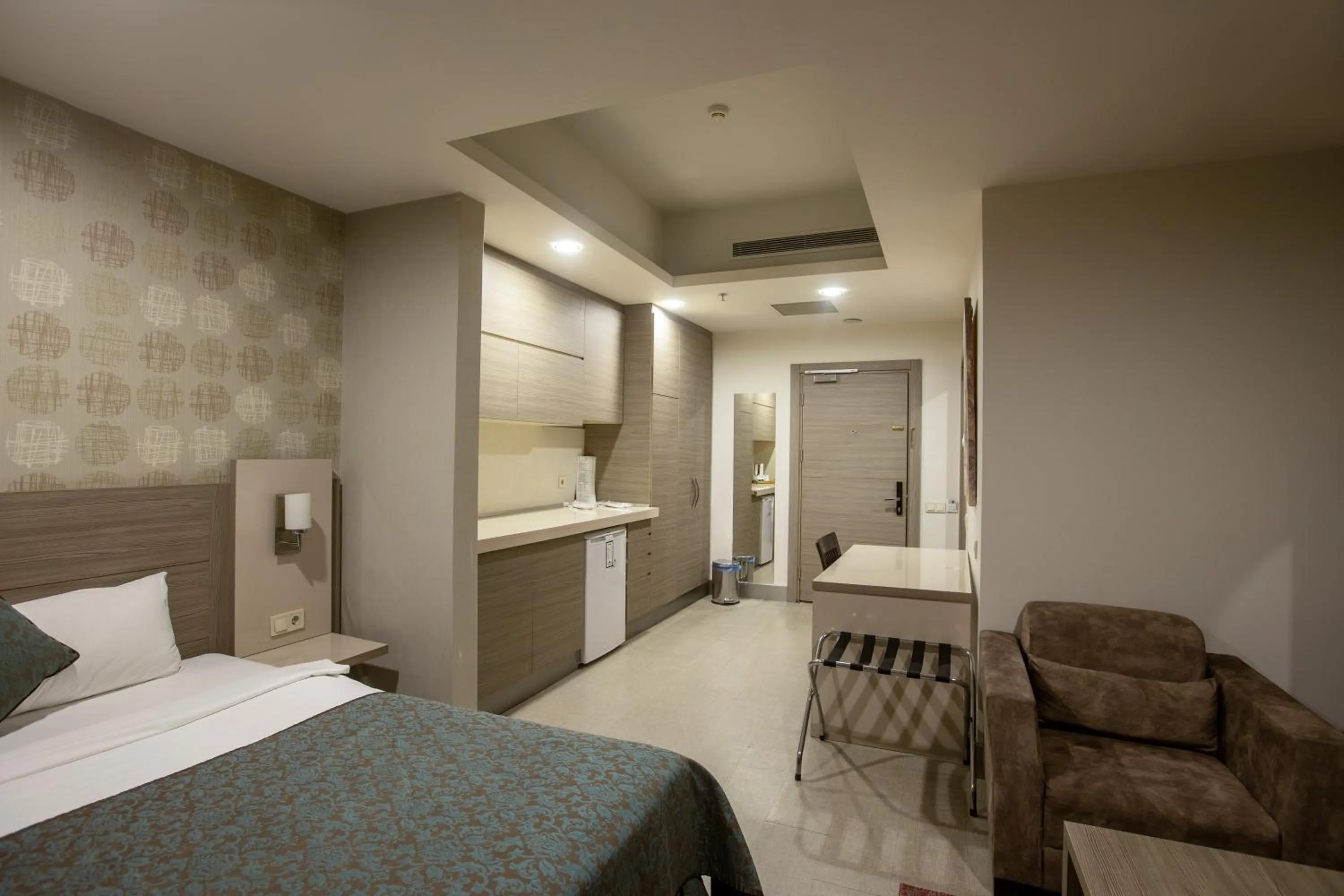 Living room, Bed in Sen Otel