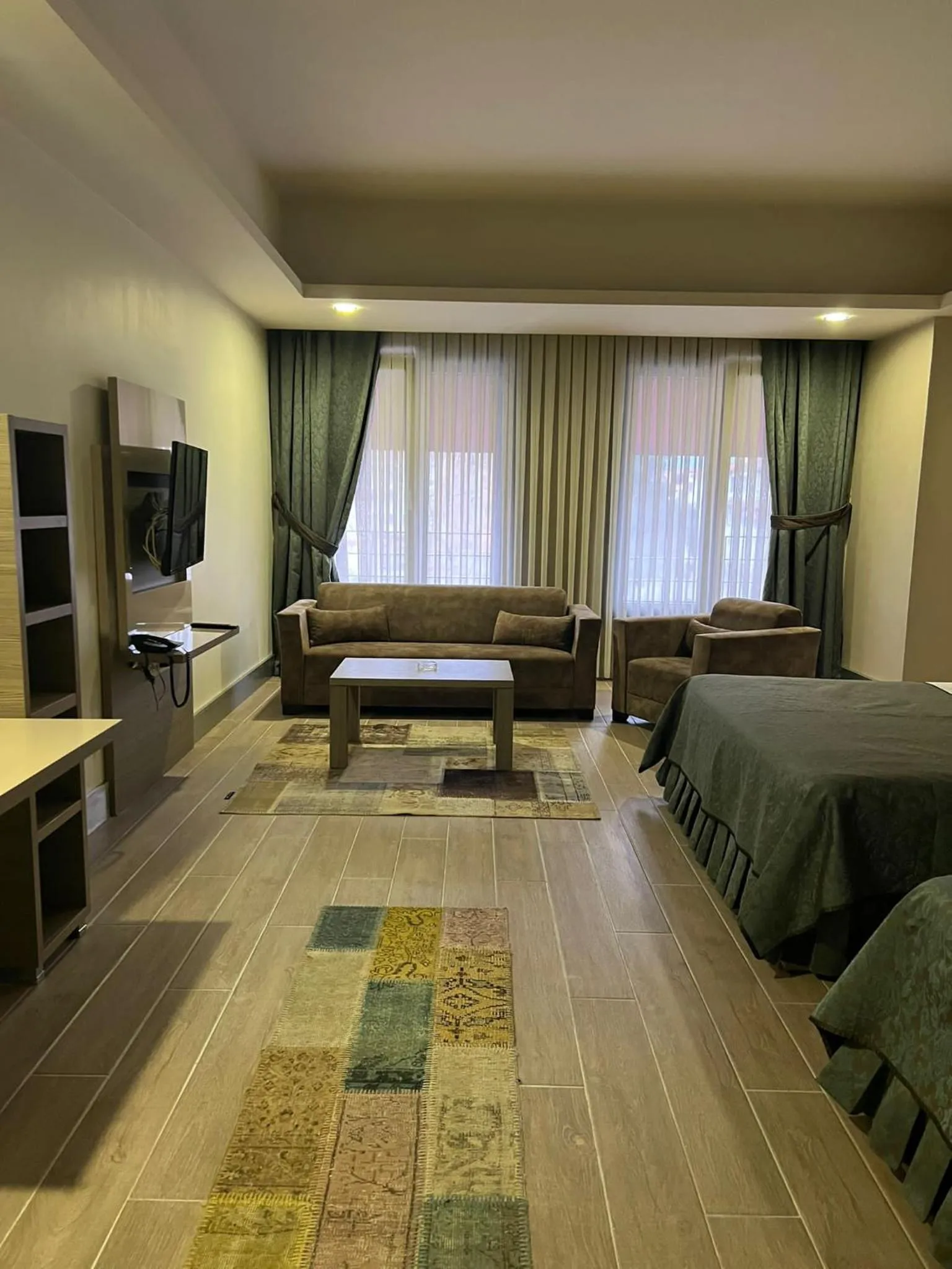 Seating area, Bed in Sen Otel